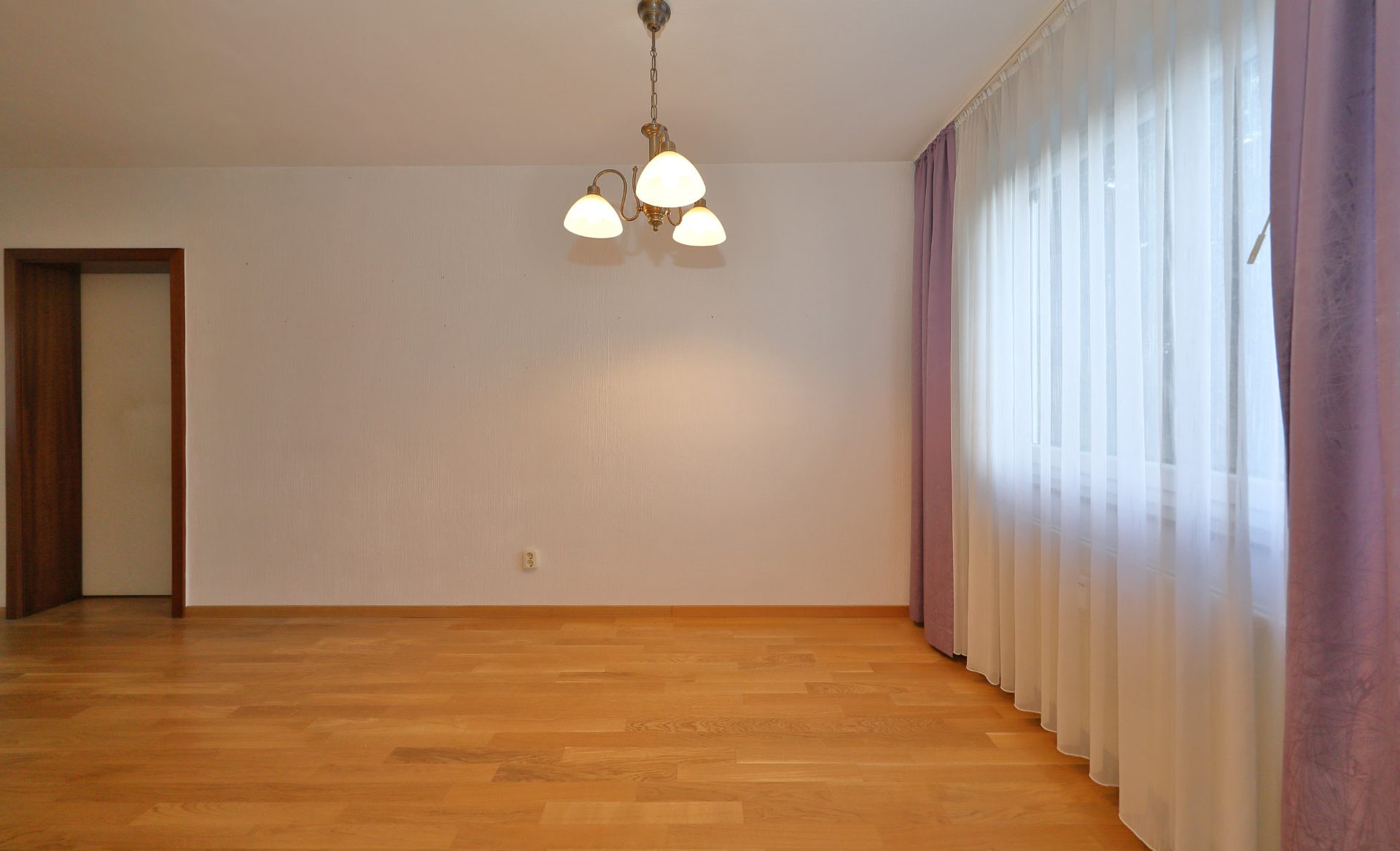 Immobilienangebot - Bonn / Duisdorf - Wohnung - Endlich 5 Zimmer und Raum zum Leben!
