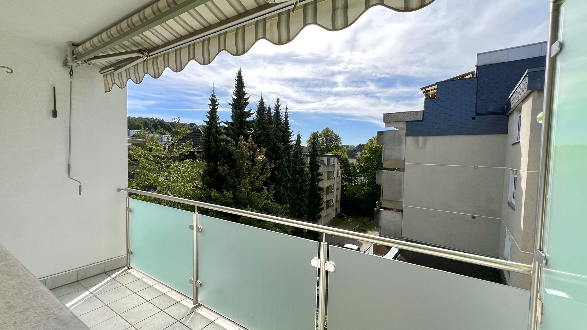 Immobilienangebot - Wuppertal / Elberfeld - Wohnung - Wohnung mit Modernisierungsbedarf für Eigennutzer & Kapitalanleger