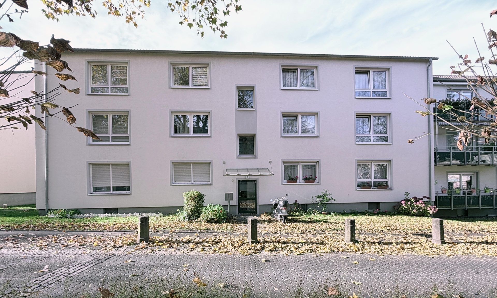 Immobilienangebot - Bonn / Duisdorf - Wohnung - Kapitalanlage mit Wohnqualität – gepflegte 4-Zimmer-Wohnung mit Balkon und guter Lage