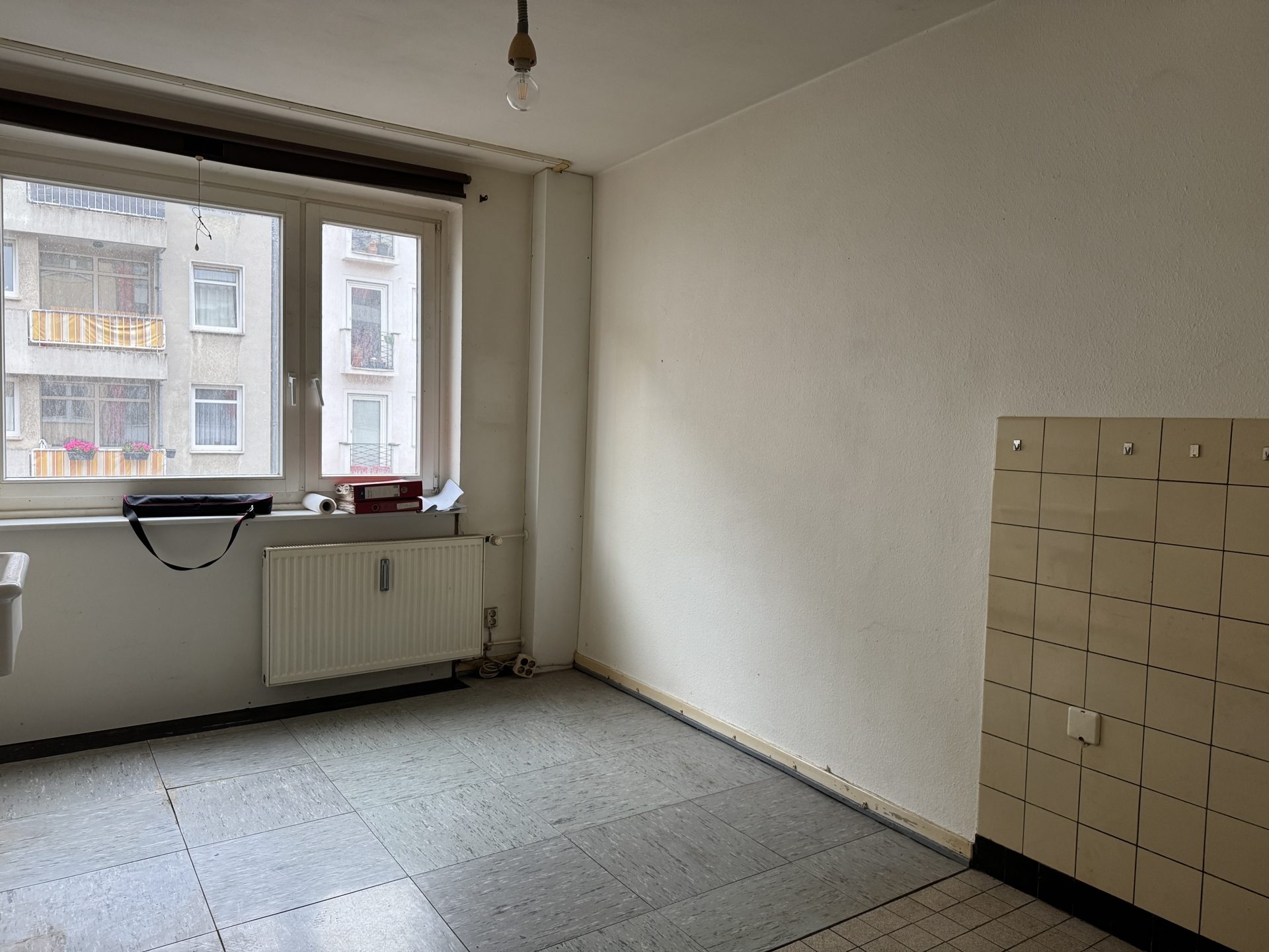 Immobilienangebot - Köln / Neustadt-Süd - Wohnung - Am Rande der Südstadt! Tolles Apartment mit Balkon!