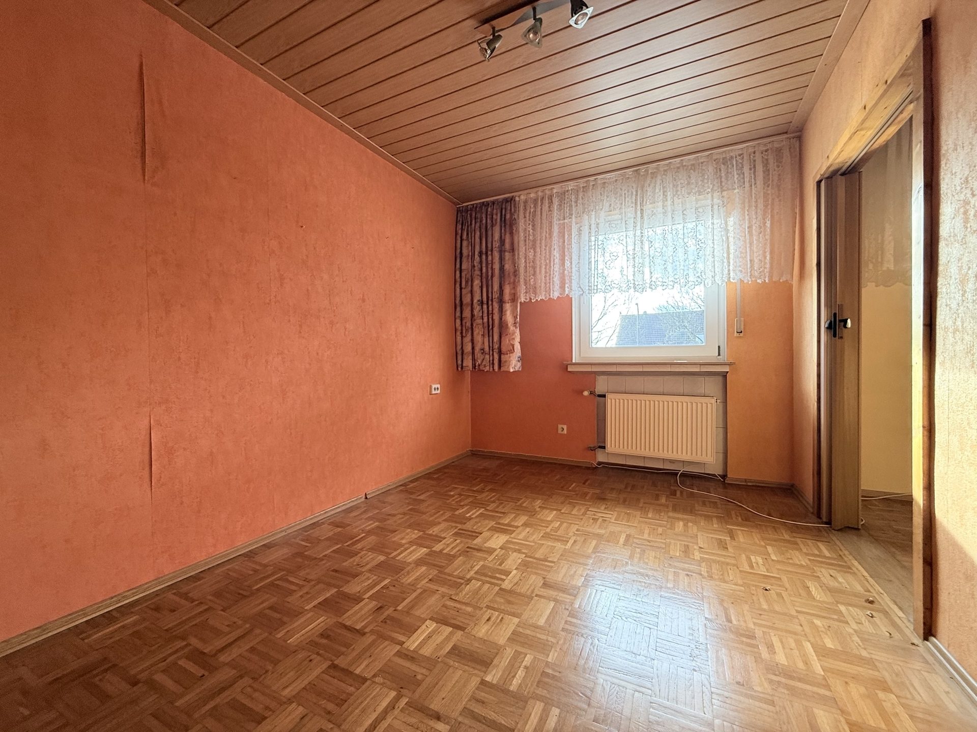 Immobilienangebot - Köln / Esch/Auweiler - Haus - Mehr SEIN als Schein!