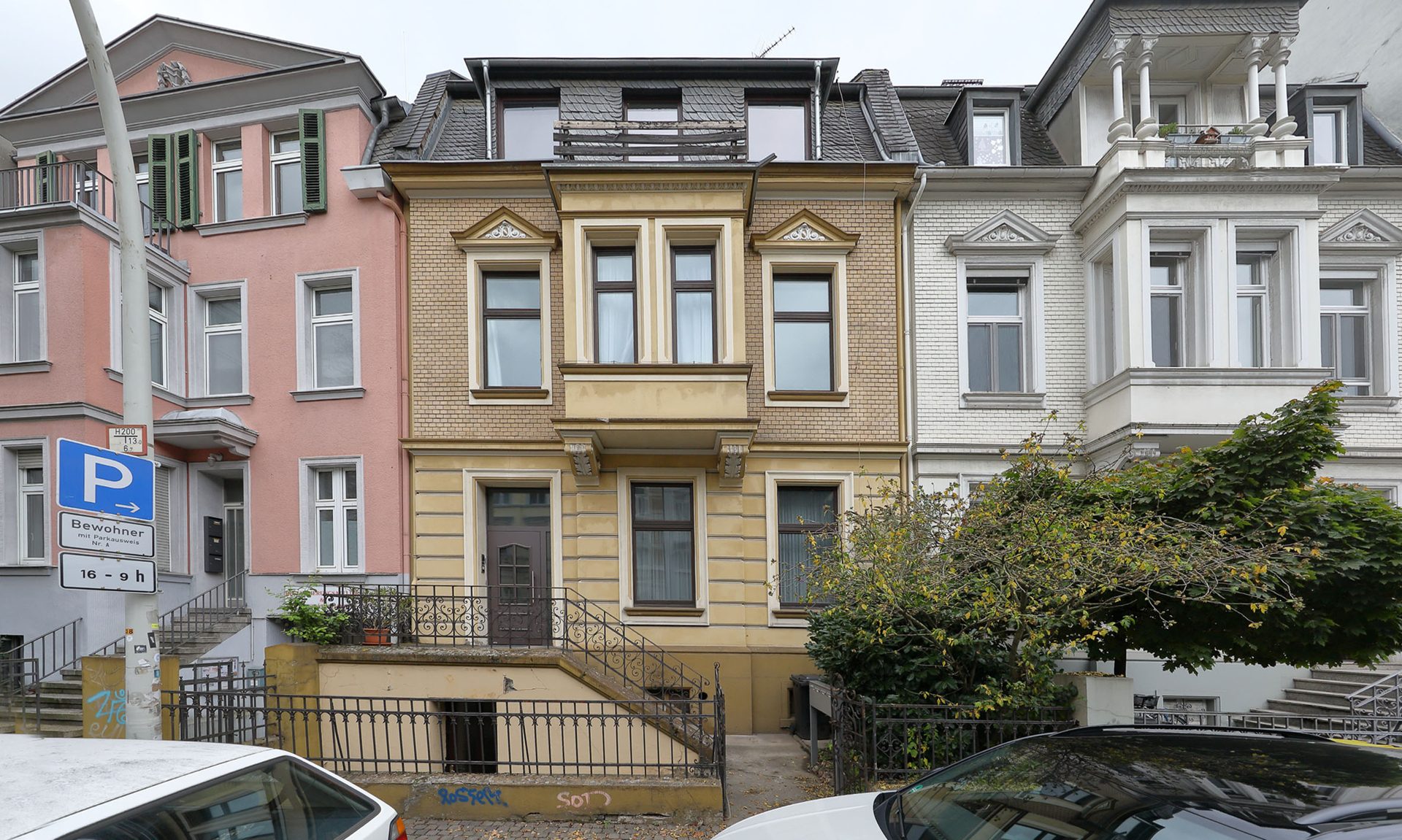 Immobilienangebot - Bonn - Haus - Denkmalgeschütztes Gründerzeithaus, Eigennutzung oder Kapitalanlage!!