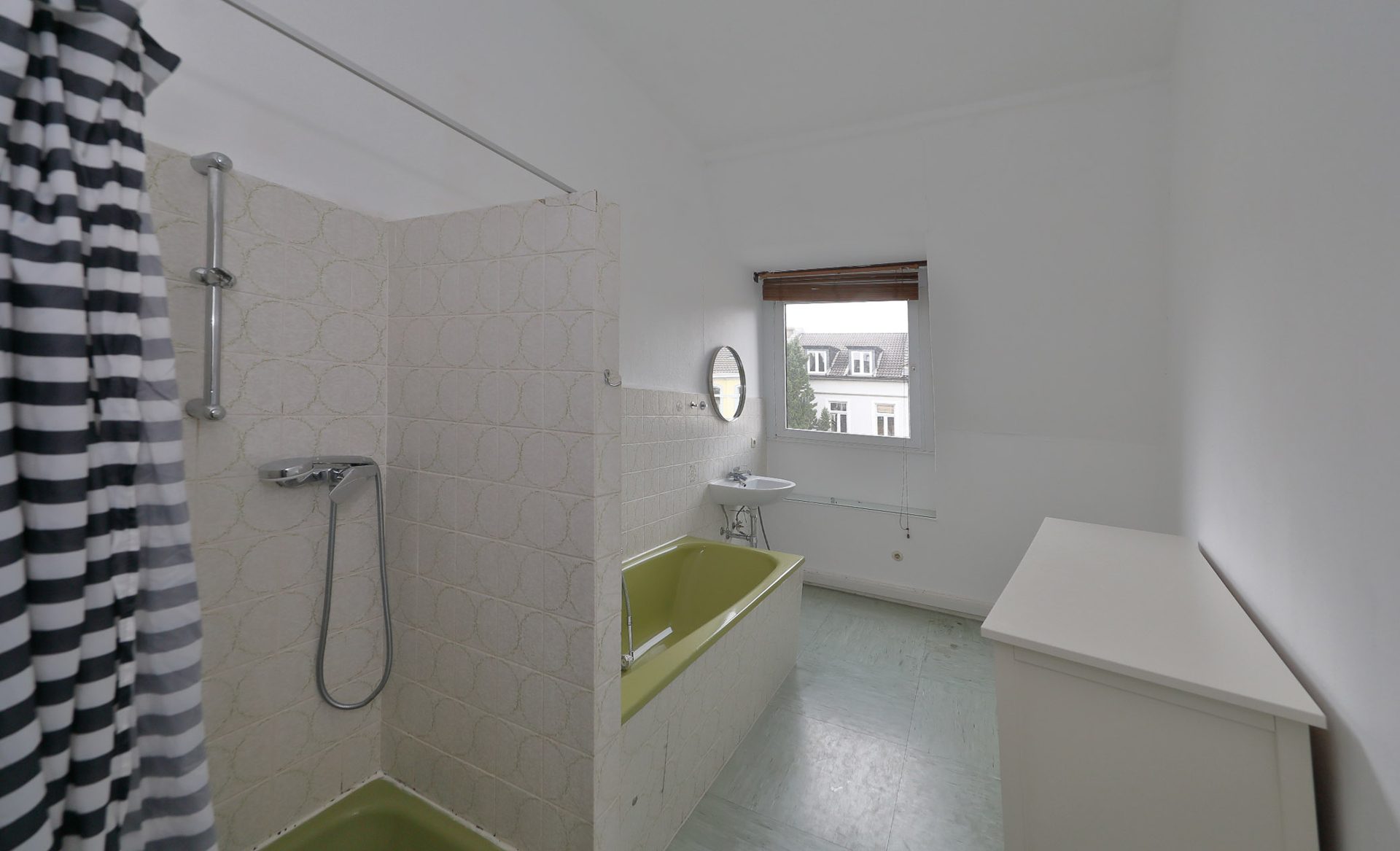 Immobilienangebot - Bonn - Haus - Denkmalgeschütztes Gründerzeithaus, Eigennutzung oder Kapitalanlage!!