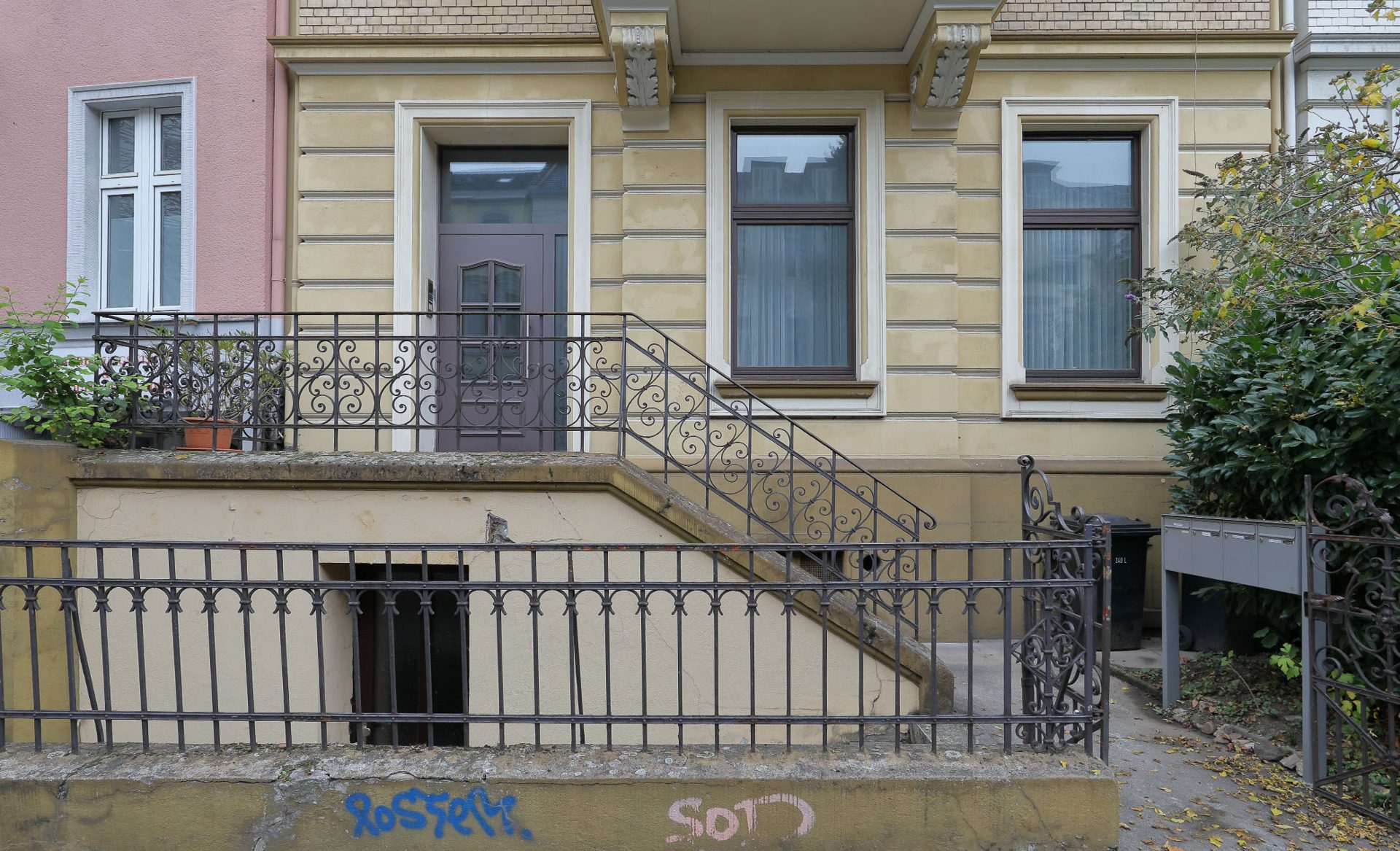 Immobilienangebot - Bonn - Haus - Denkmalgeschütztes Gründerzeithaus, Eigennutzung oder Kapitalanlage!!