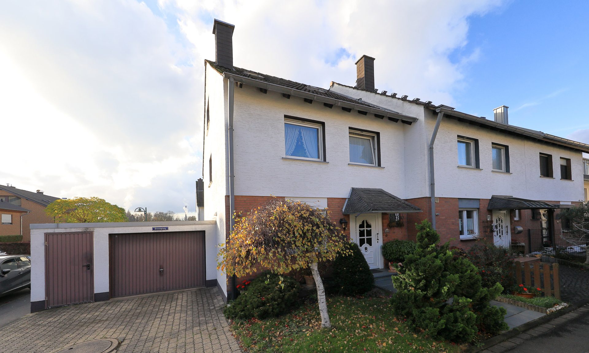 Immobilienangebot - Niederkassel / Ranzel - Haus - Ruheoase für die Familie!
