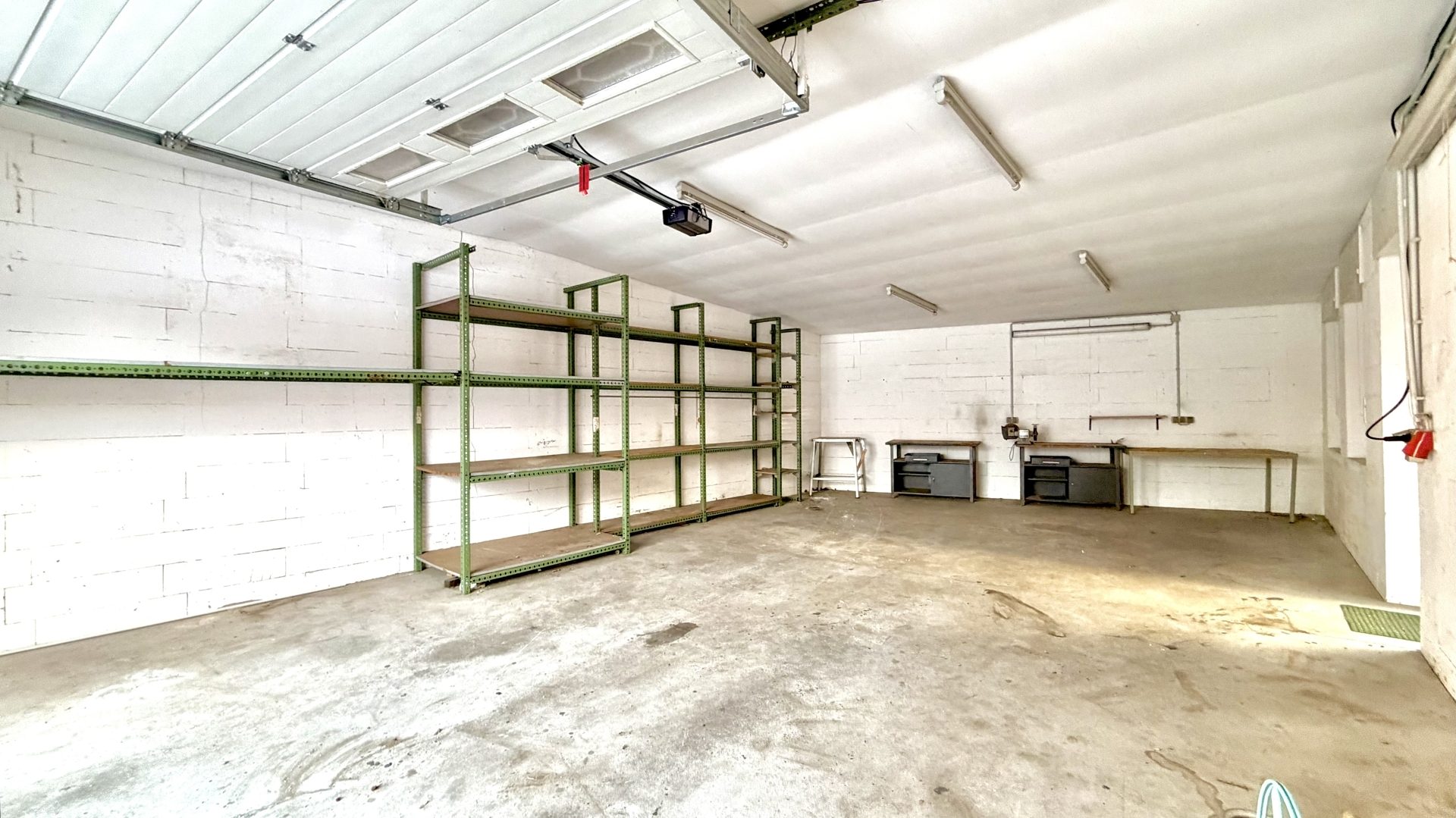 Immobilienangebot - Issum - Haus - Platz für Leben und Projekte: Zuhause mit Garage, Raum und Ideen