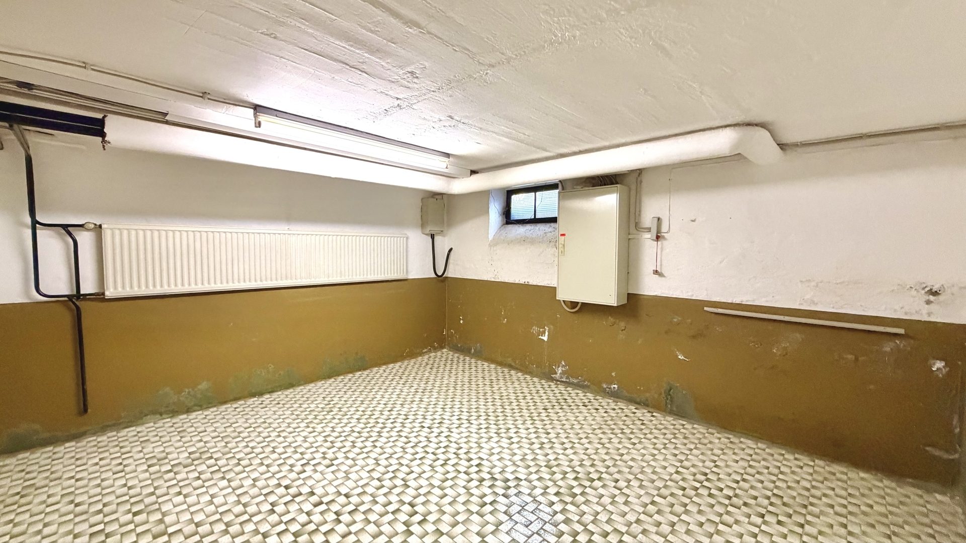 Immobilienangebot - Issum - Haus - Platz für Leben und Projekte: Zuhause mit Garage, Raum und Ideen