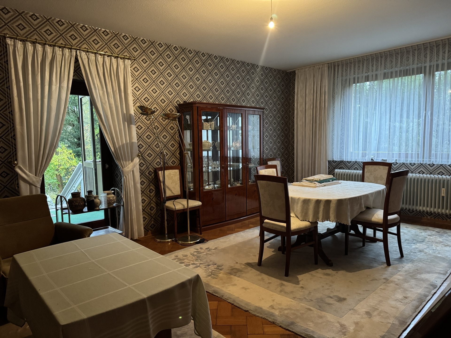 Immobilienangebot - Brühl - Haus - Historisches Stadthaus in bester Lage: Großzügiger Wohnraum und zahlreiche Nutzungsmöglichkeiten
