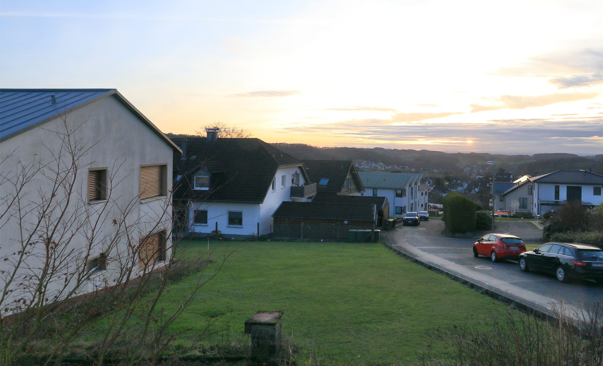 Immobilienangebot - Kürten-Biesfeld - Haus - Ein– bis Zweifamilienhaus mit Weitsicht