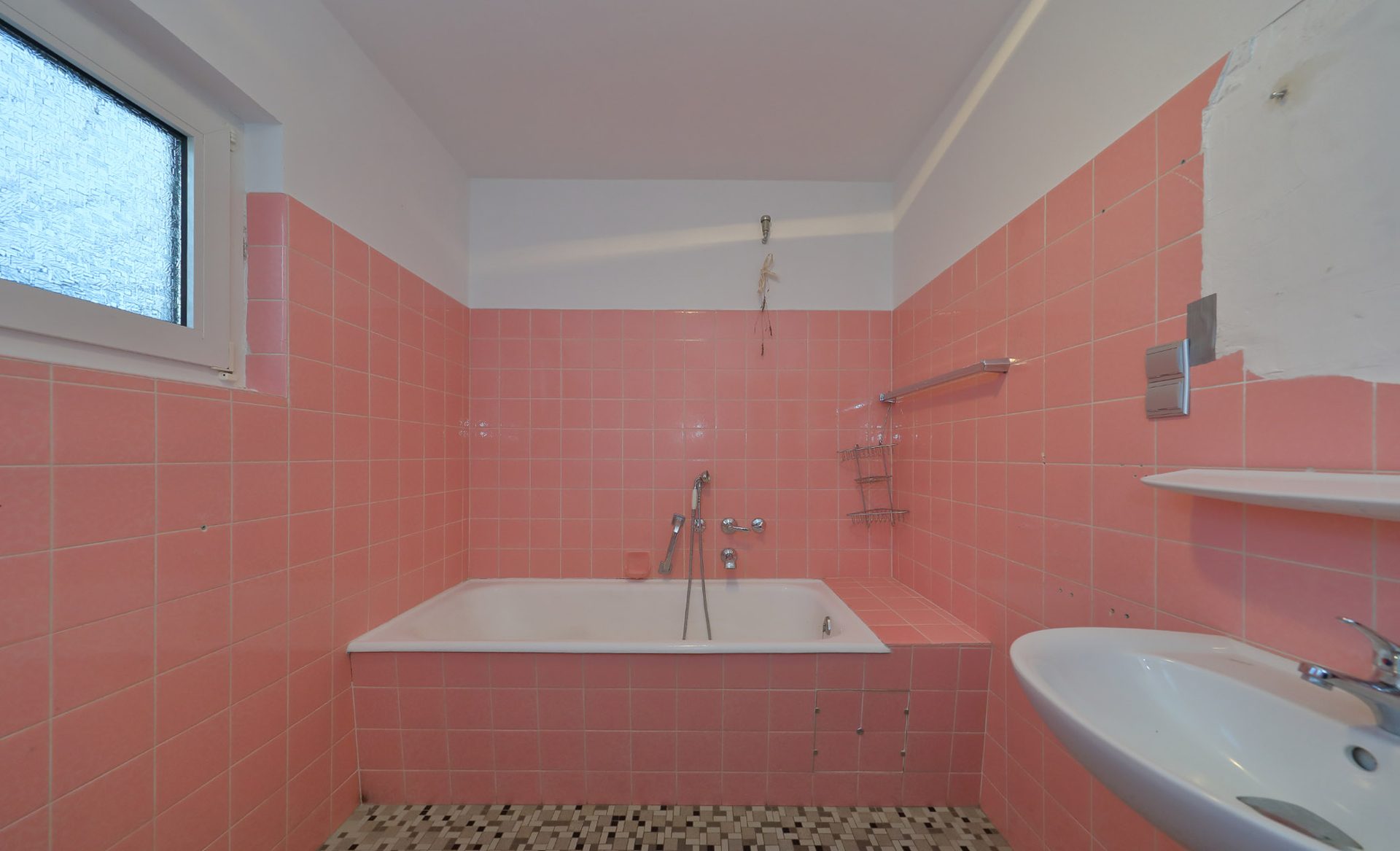 Immobilienangebot - Kürten-Biesfeld - Haus - Ein– bis Zweifamilienhaus mit Weitsicht