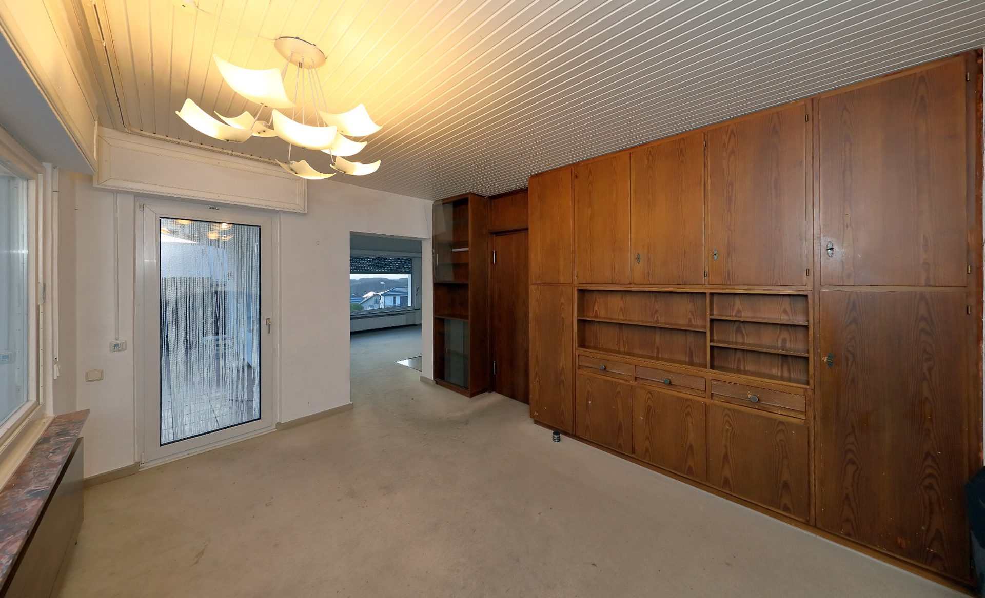 Immobilienangebot - Kürten-Biesfeld - Haus - Ein– bis Zweifamilienhaus mit Weitsicht