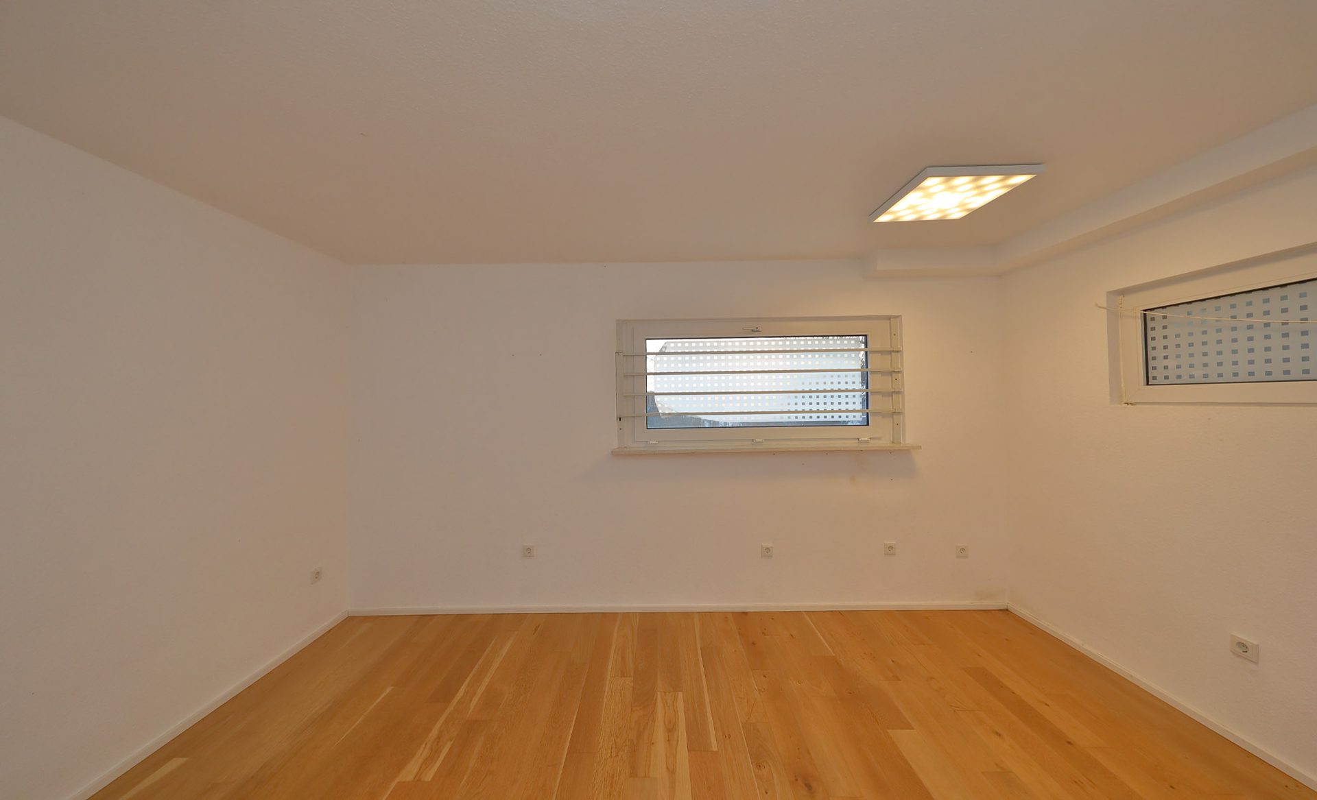 Immobilienangebot - Kürten-Biesfeld - Haus - Ein– bis Zweifamilienhaus mit Weitsicht