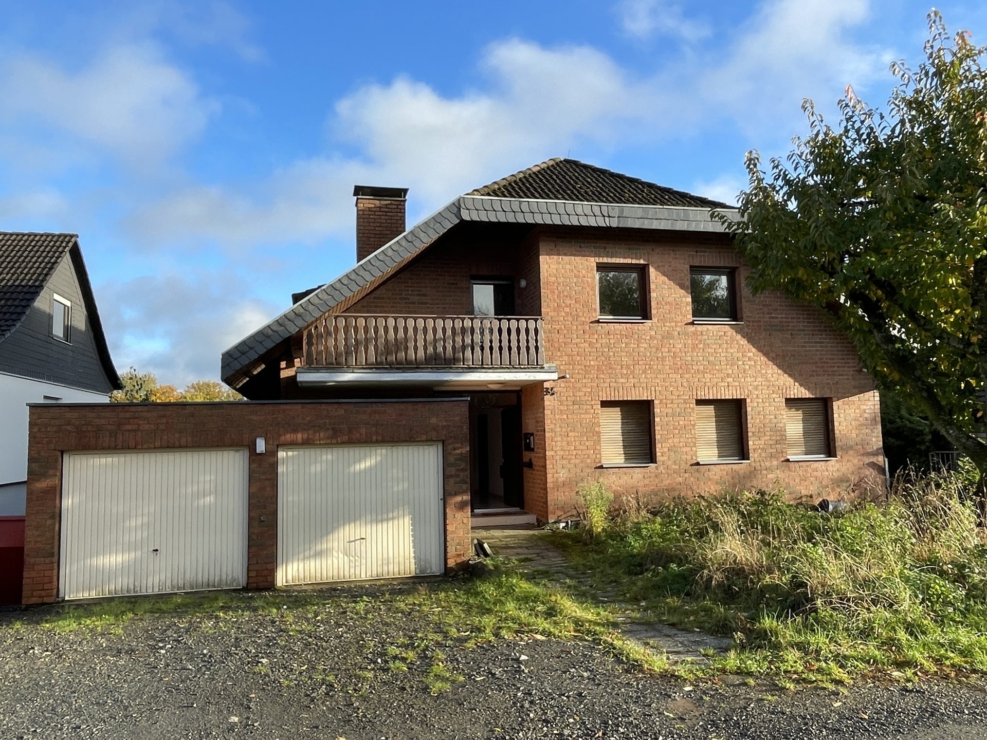 Immobilienangebot - Neunkirchen-Seelscheid - Haus - Renovierungsbedürftiges Haus mit großem Grundstück