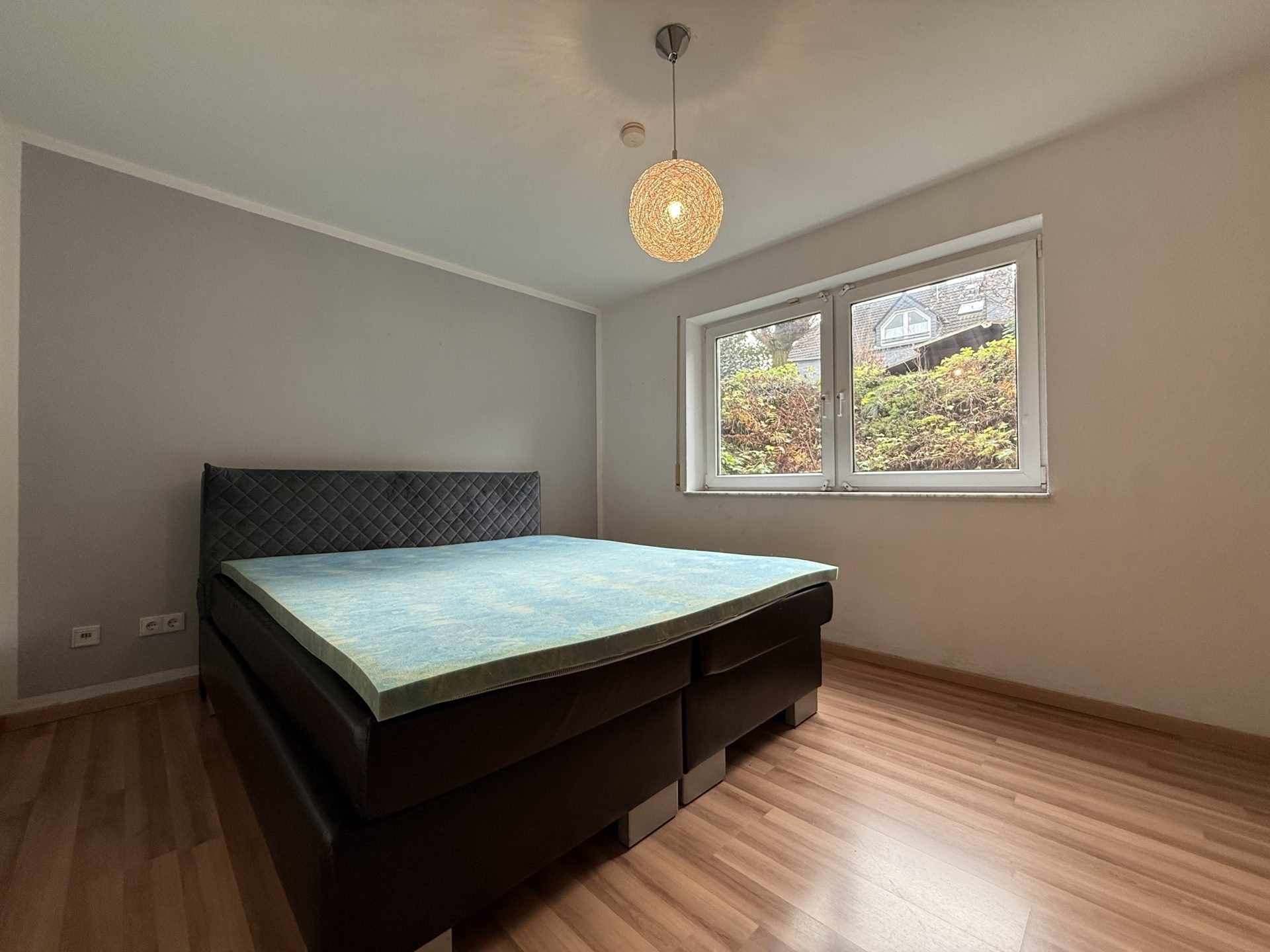 Immobilienangebot - Rösrath - Wohnung - Möbel + Farbe = Einziehen