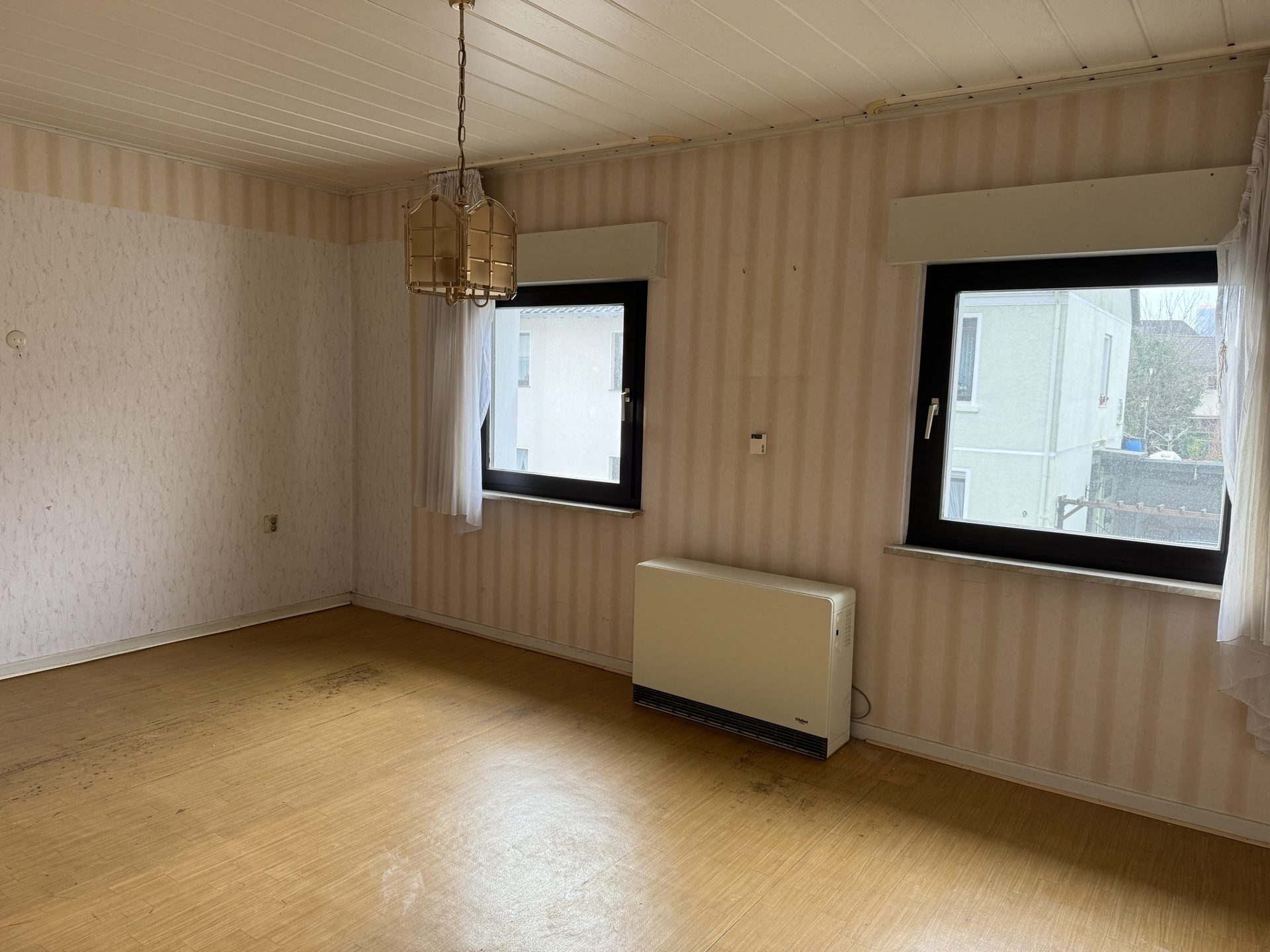 Immobilienangebot - Bonn / Küdinghoven - Haus - Raum für eigene Ideen
