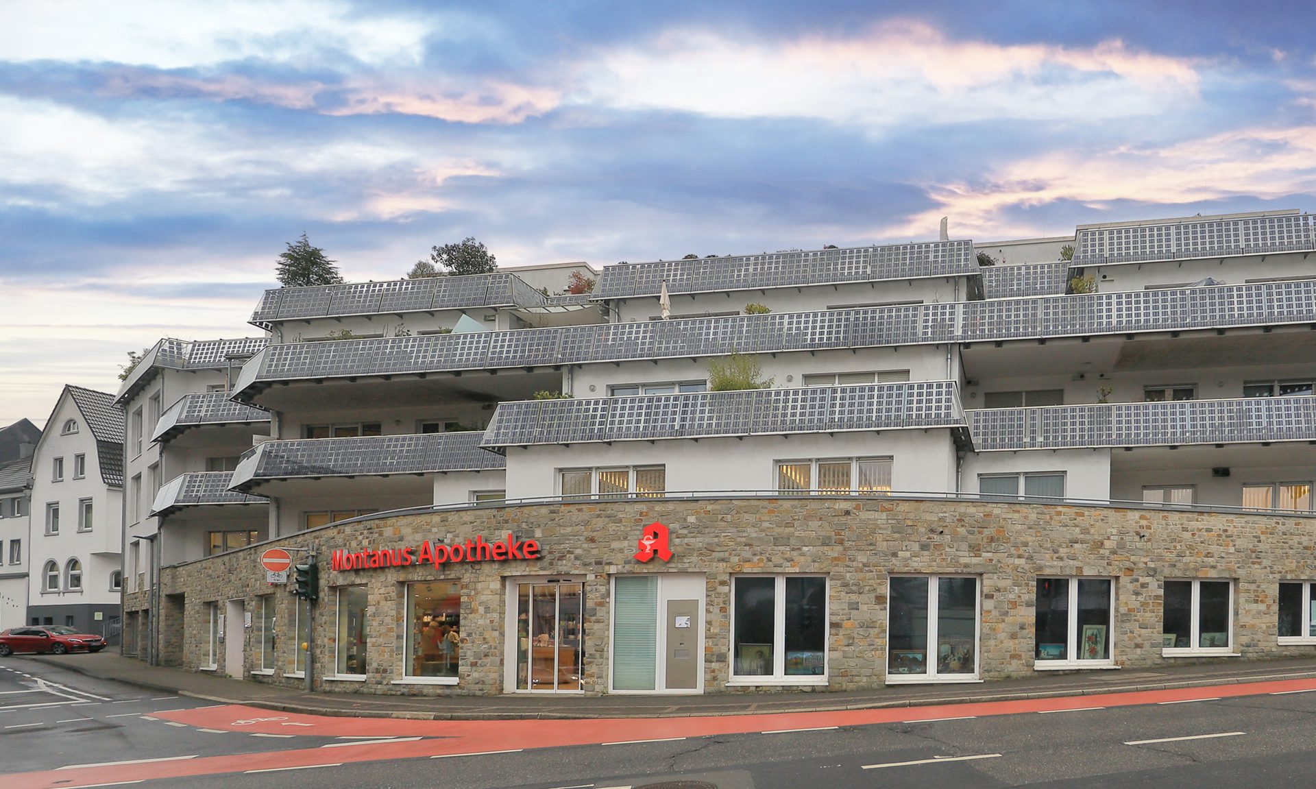 Immobilienangebot - Bergisch Gladbach - Wohnung - Moderner, gehobener Neubau aus 2012 mit Extras