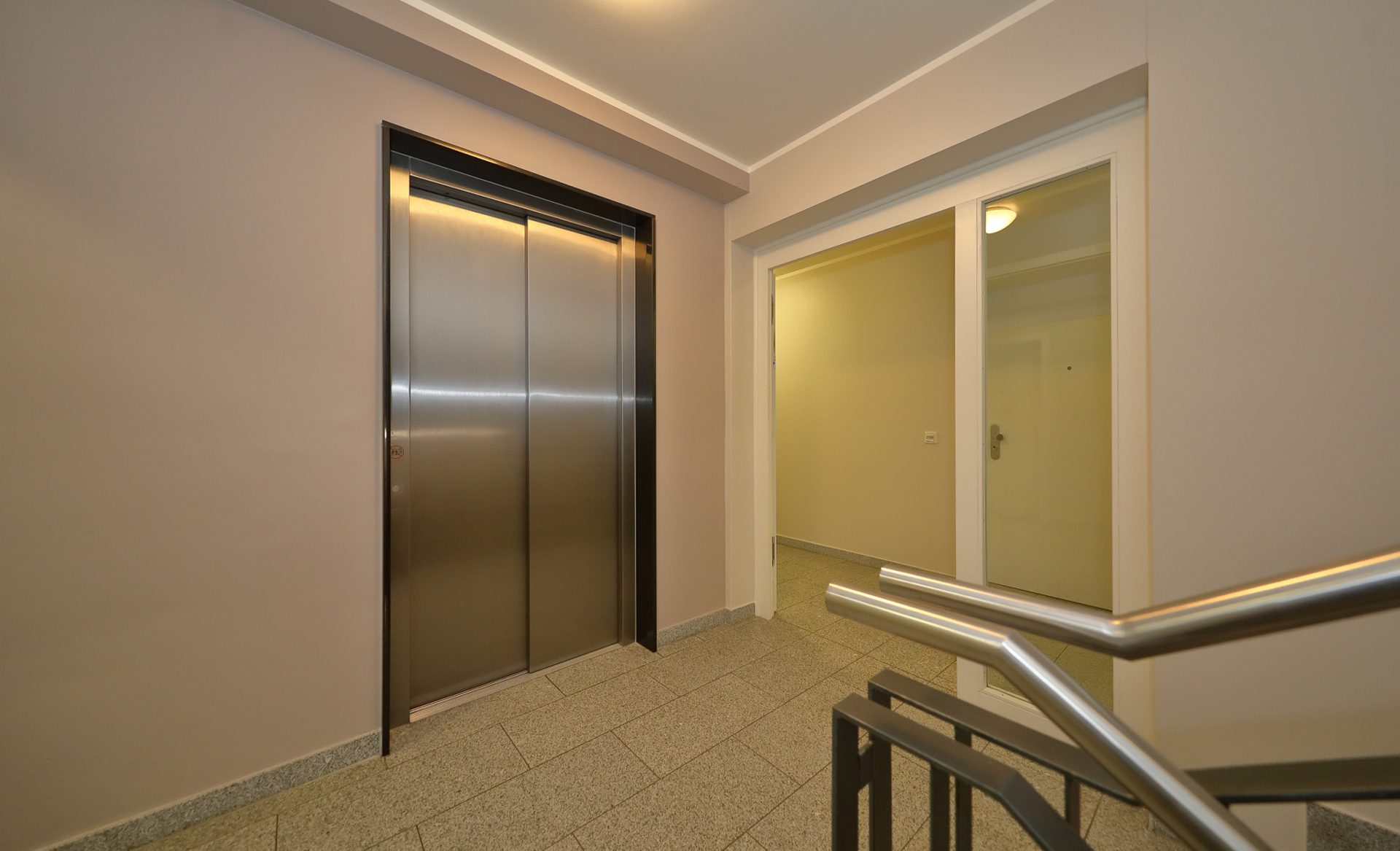 Immobilienangebot - Bergisch Gladbach - Wohnung - Moderner, gehobener Neubau aus 2012 mit Extras