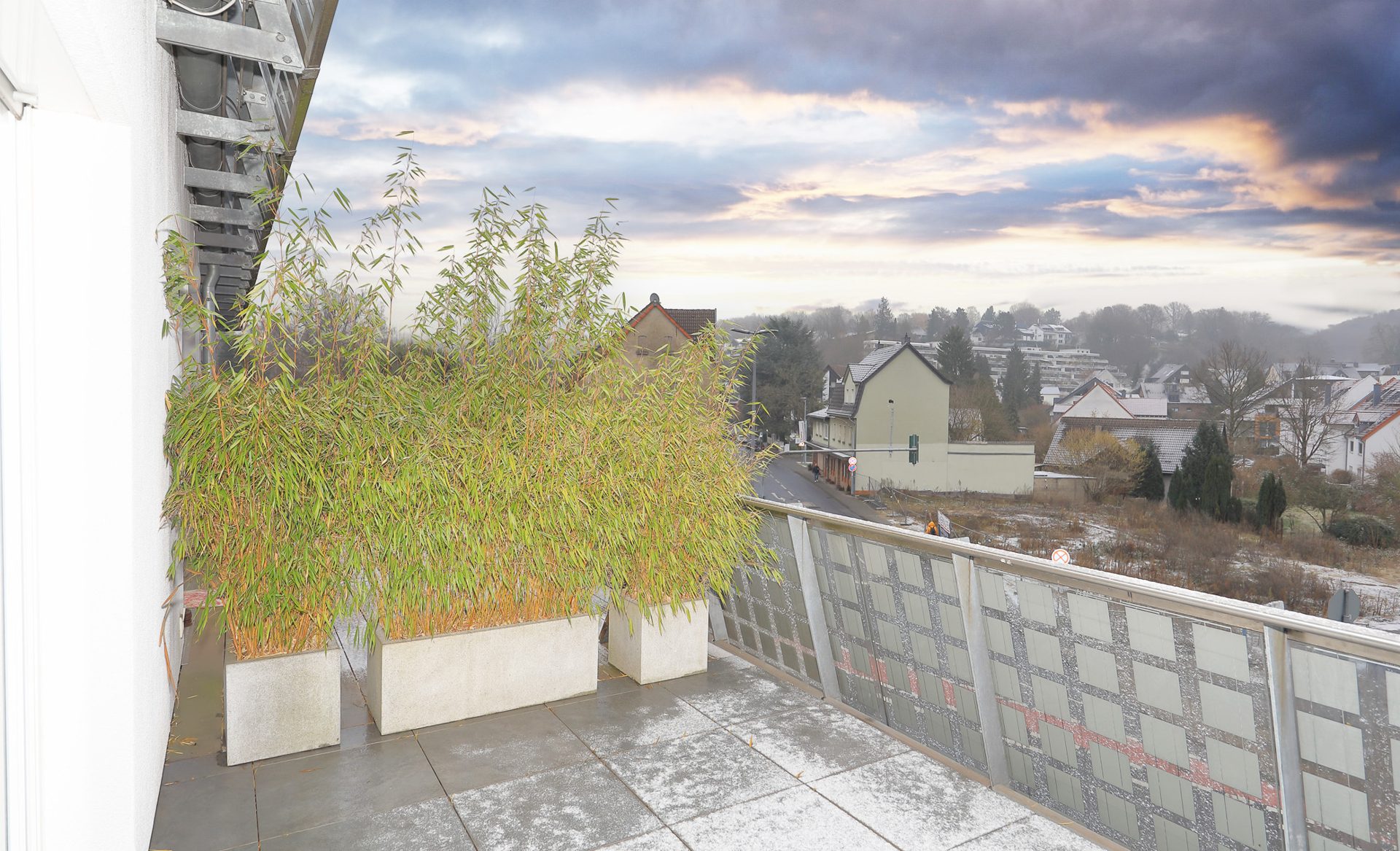 Immobilienangebot - Bergisch Gladbach - Wohnung - Moderner, gehobener Neubau aus 2012 mit Extras