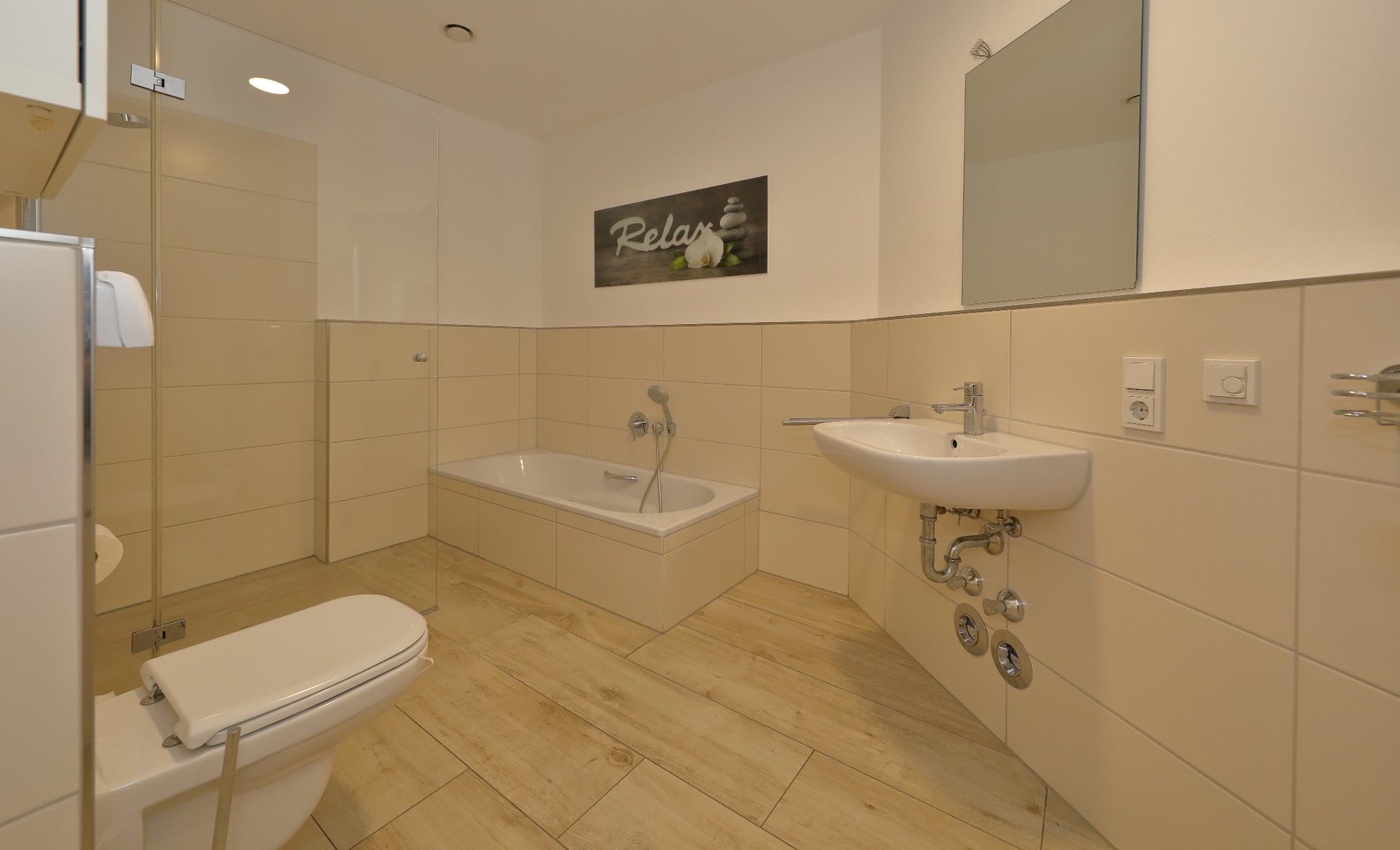 Immobilienangebot - Bergisch Gladbach - Wohnung - Moderner, gehobener Neubau aus 2012 mit Extras