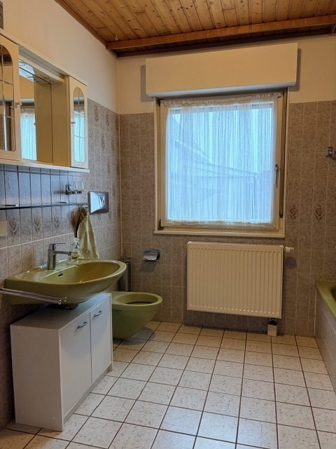 Immobilienangebot - Brühl - Haus - Freistehendes Haus in Top-Lage mit großem Ausbaupotenzial
