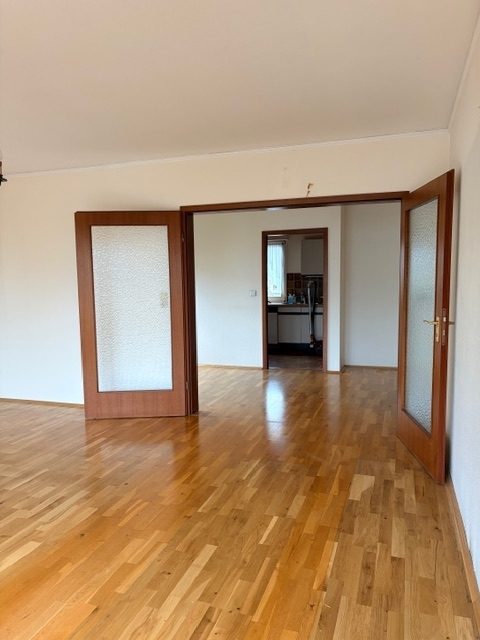 Immobilienangebot - Brühl - Haus - Freistehendes Haus in Top-Lage mit großem Ausbaupotenzial
