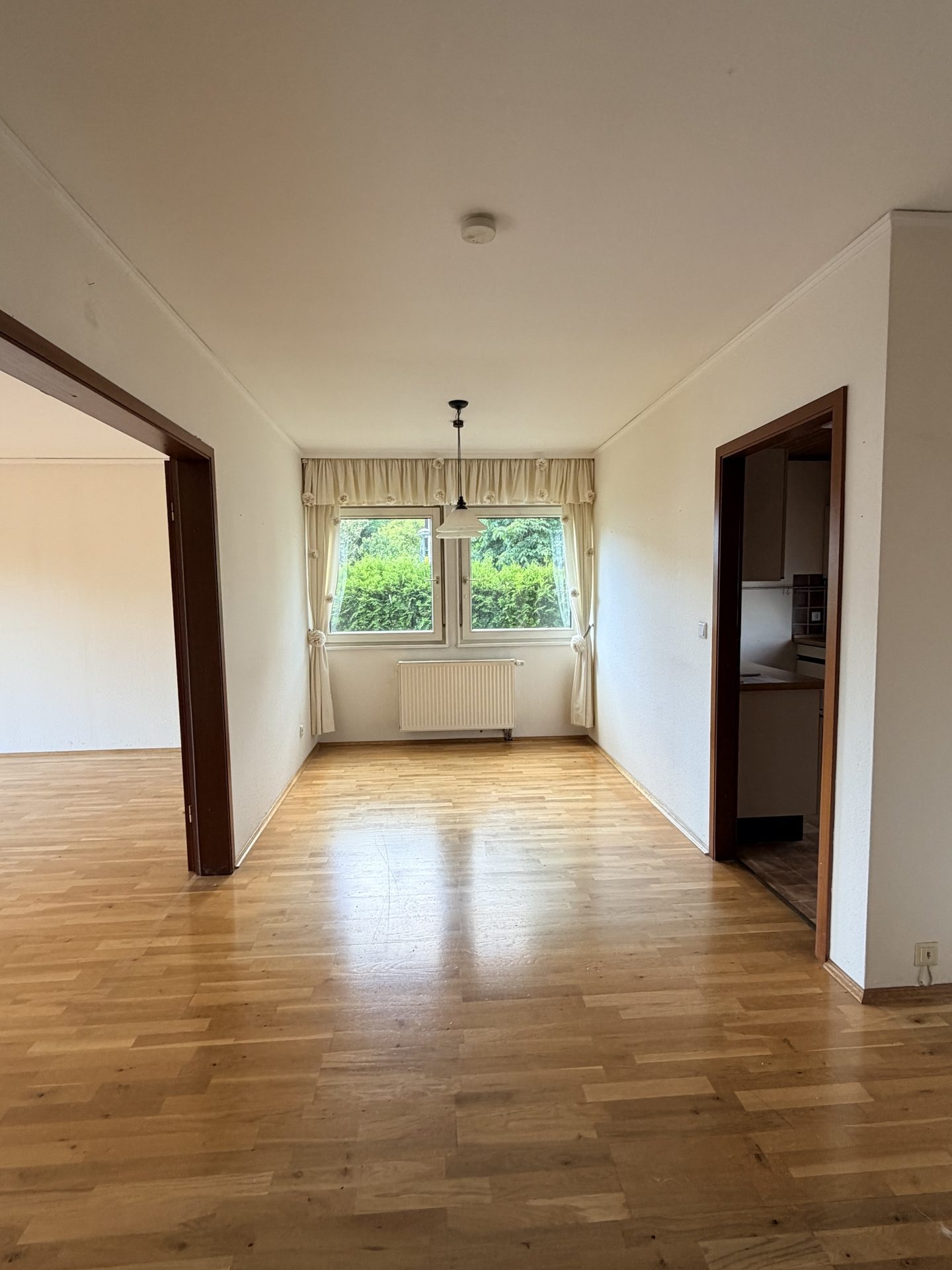 Immobilienangebot - Brühl - Haus - Freistehendes Haus in Top-Lage mit großem Ausbaupotenzial