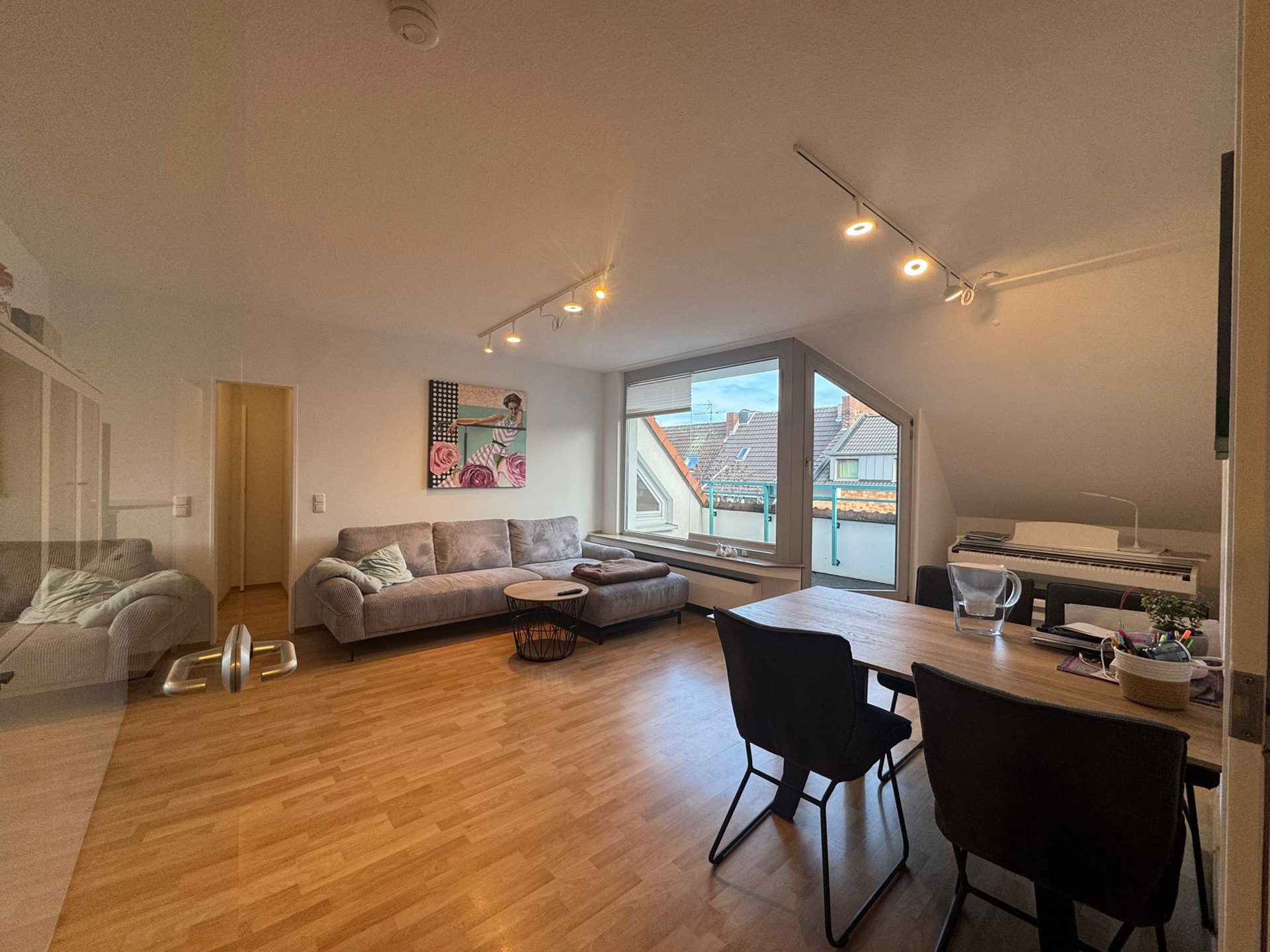 Immobilienangebot - Köln - Wohnung - Stilvolle Dachgeschoss-Maisonette im Herzen von Köln - Ehrenfeld