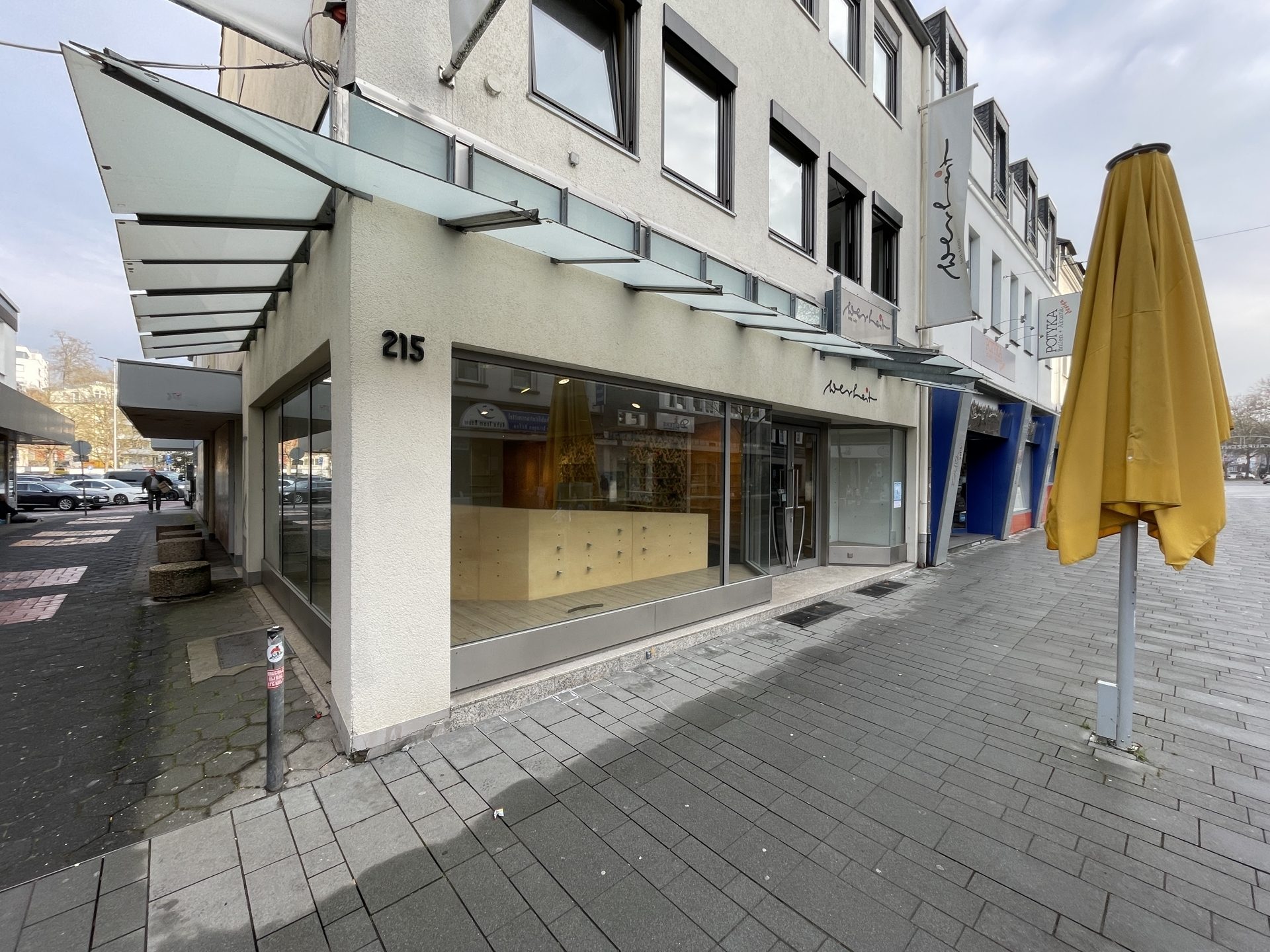 Immobilienangebot - Bergisch Gladbach - Alle - Attraktive Gewerbefläche mit vielseitigen Gestaltungsmöglichkeiten in frequentierter Innenstadtlage