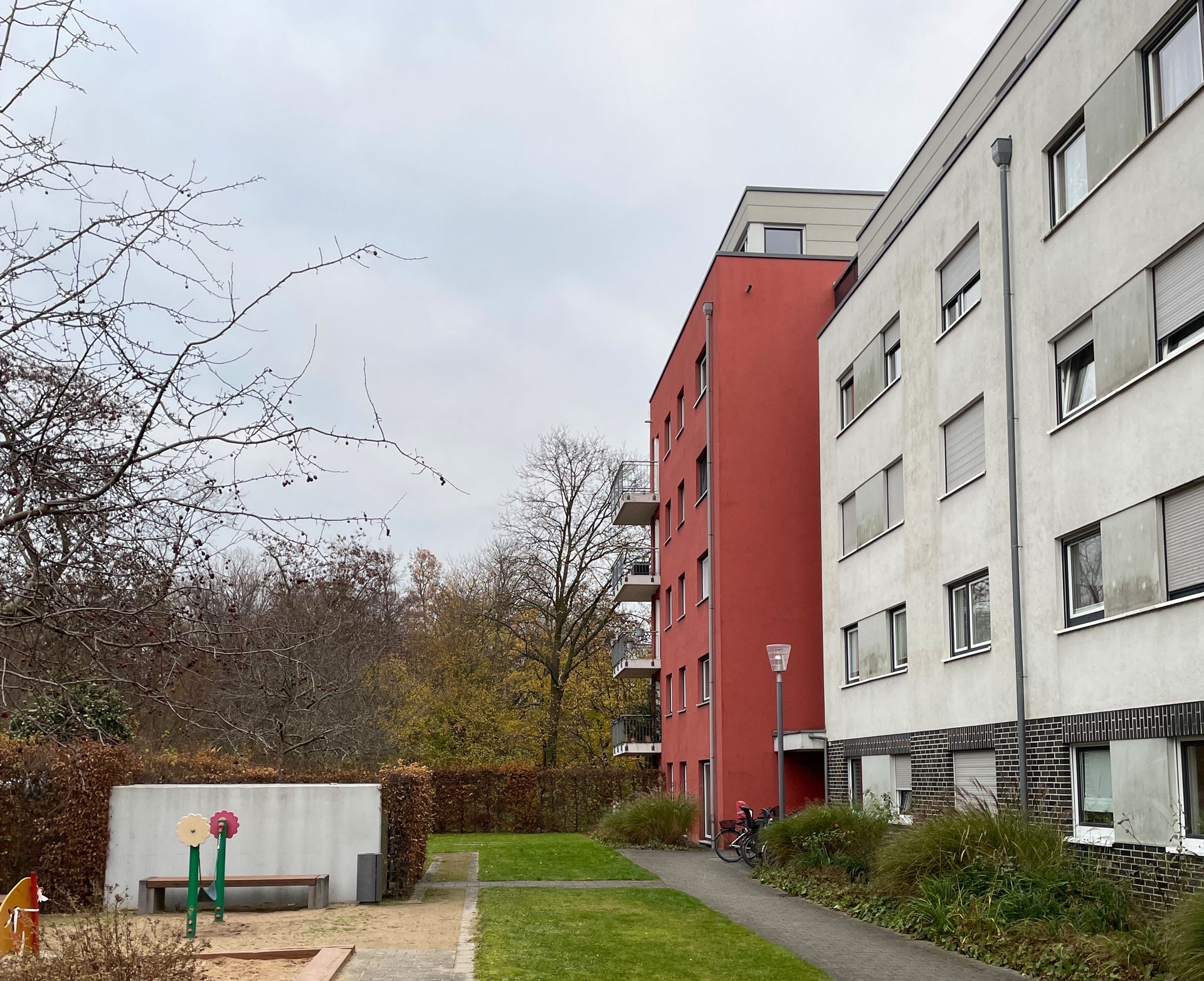 Immobilienangebot - Köln / Nippes - Wohnung - Blick ins Grüne inkl. 2 TG Stellplätze