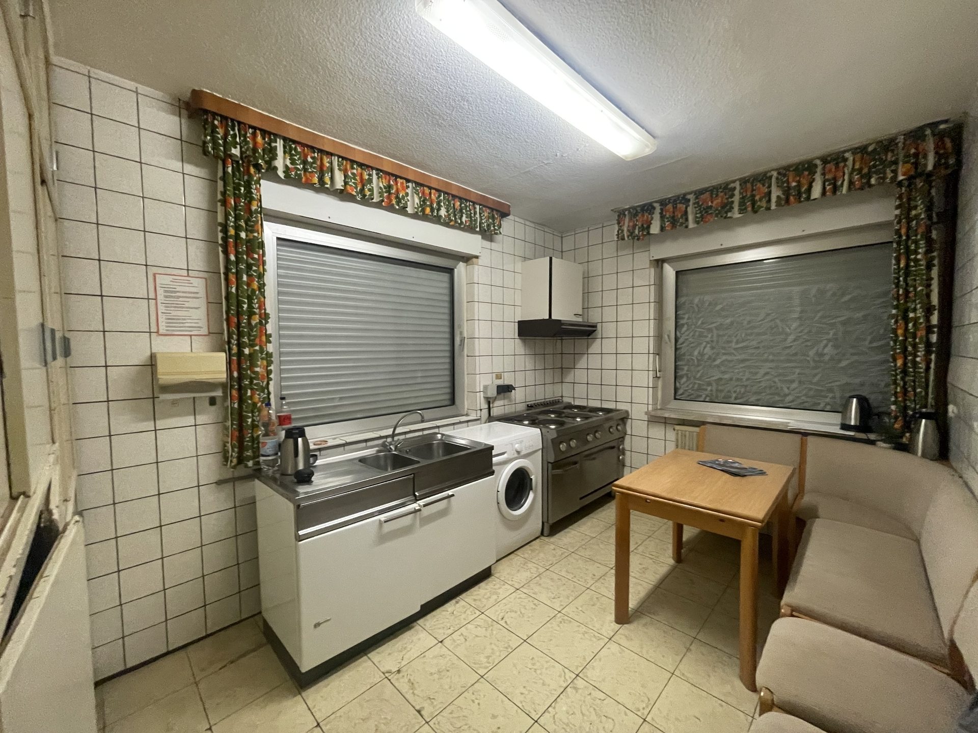 Immobilienangebot - Bonn - Alle - Attraktives Wohn- und Geschäftshaus  Gewerbefläche freiwerdend!