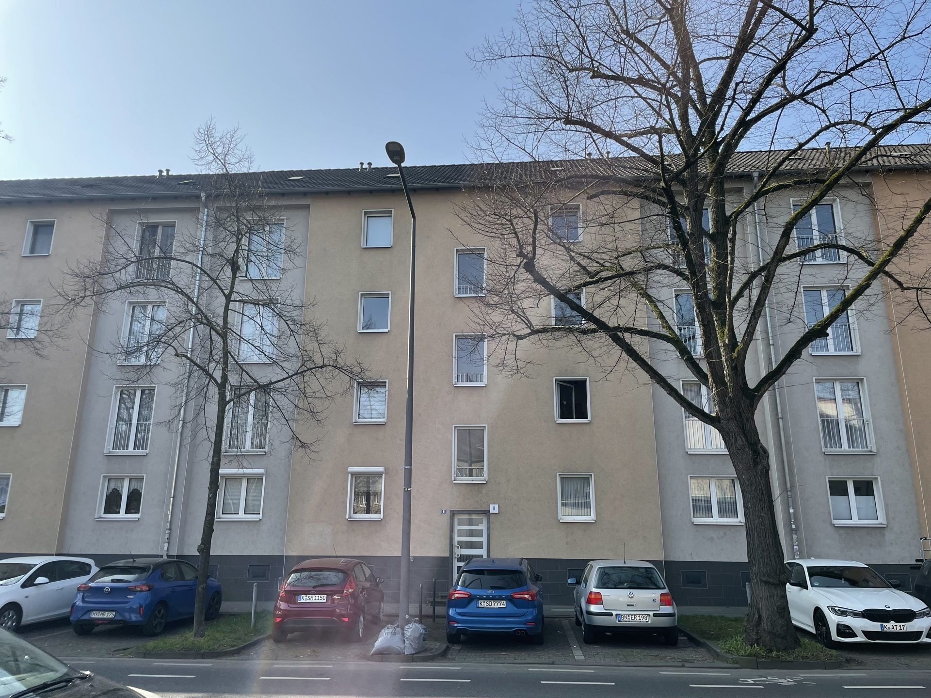 Immobilienangebot - Köln - Wohnung - Betongold in gefragter Lage - Eigennutzung oder Investment