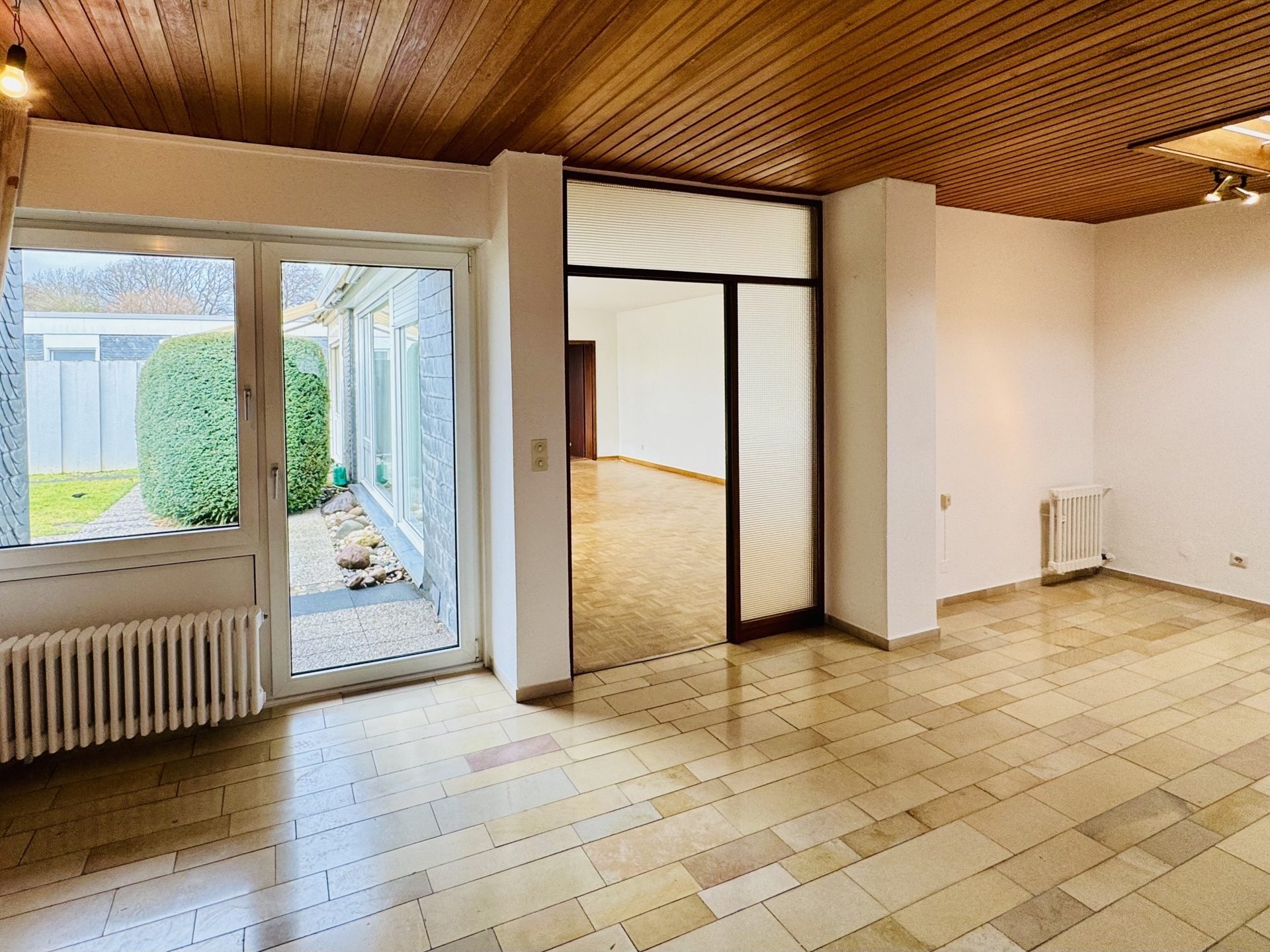 Immobilienangebot - Bonn - Haus - Ebenerdig mit viel Platz