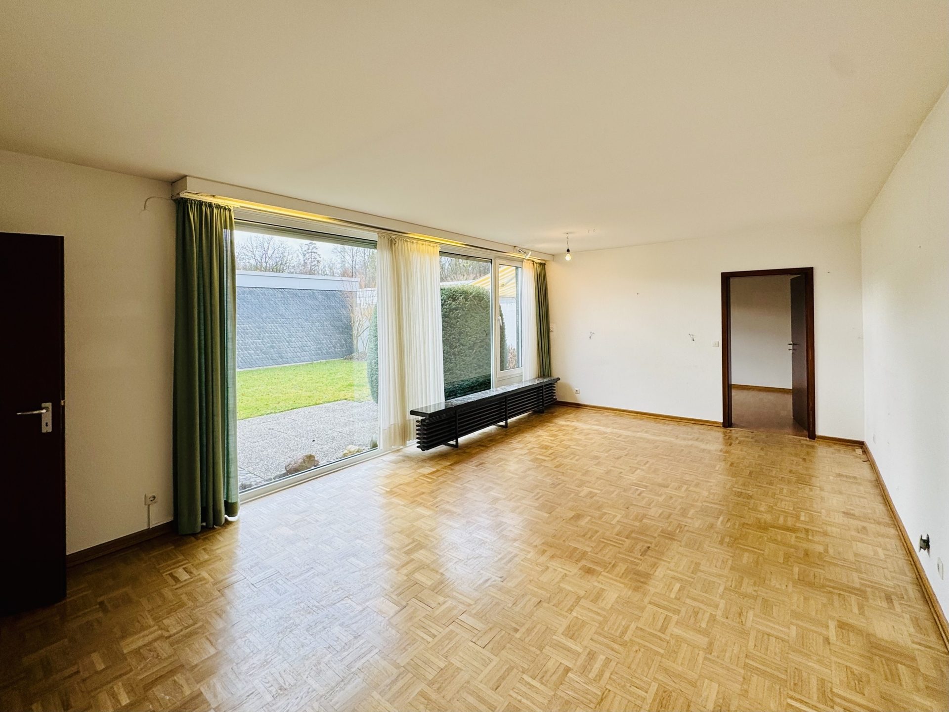 Immobilienangebot - Bonn - Haus - Ebenerdig mit viel Platz