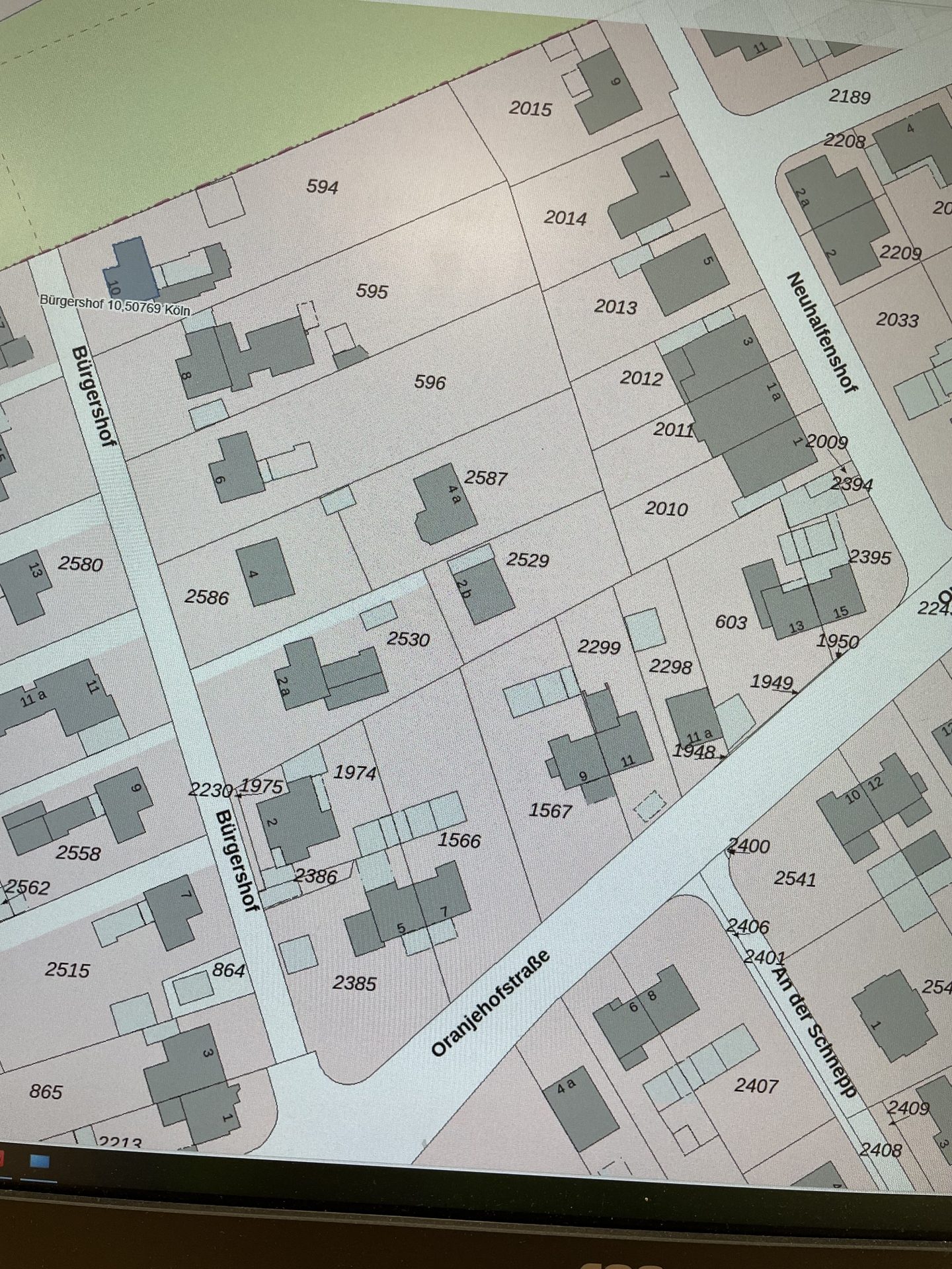 Immobilienangebot - Köln - Haus - Großzügiges Grundstück mit Entwicklungsperspektive!