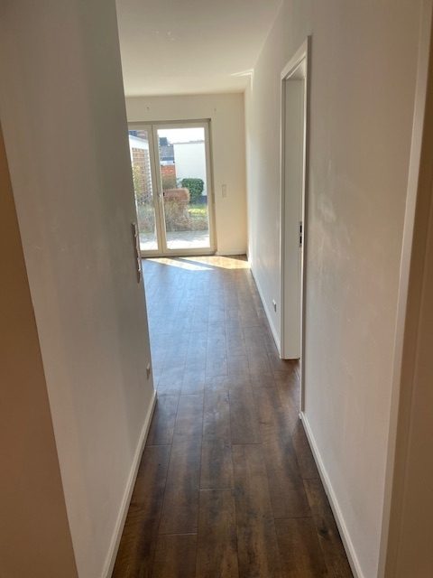 Immobilienangebot - Wesseling / Keldenich - Wohnung - Moderne Erdgeschosswohnung mit Komfort und barrierefreiem Wohnen