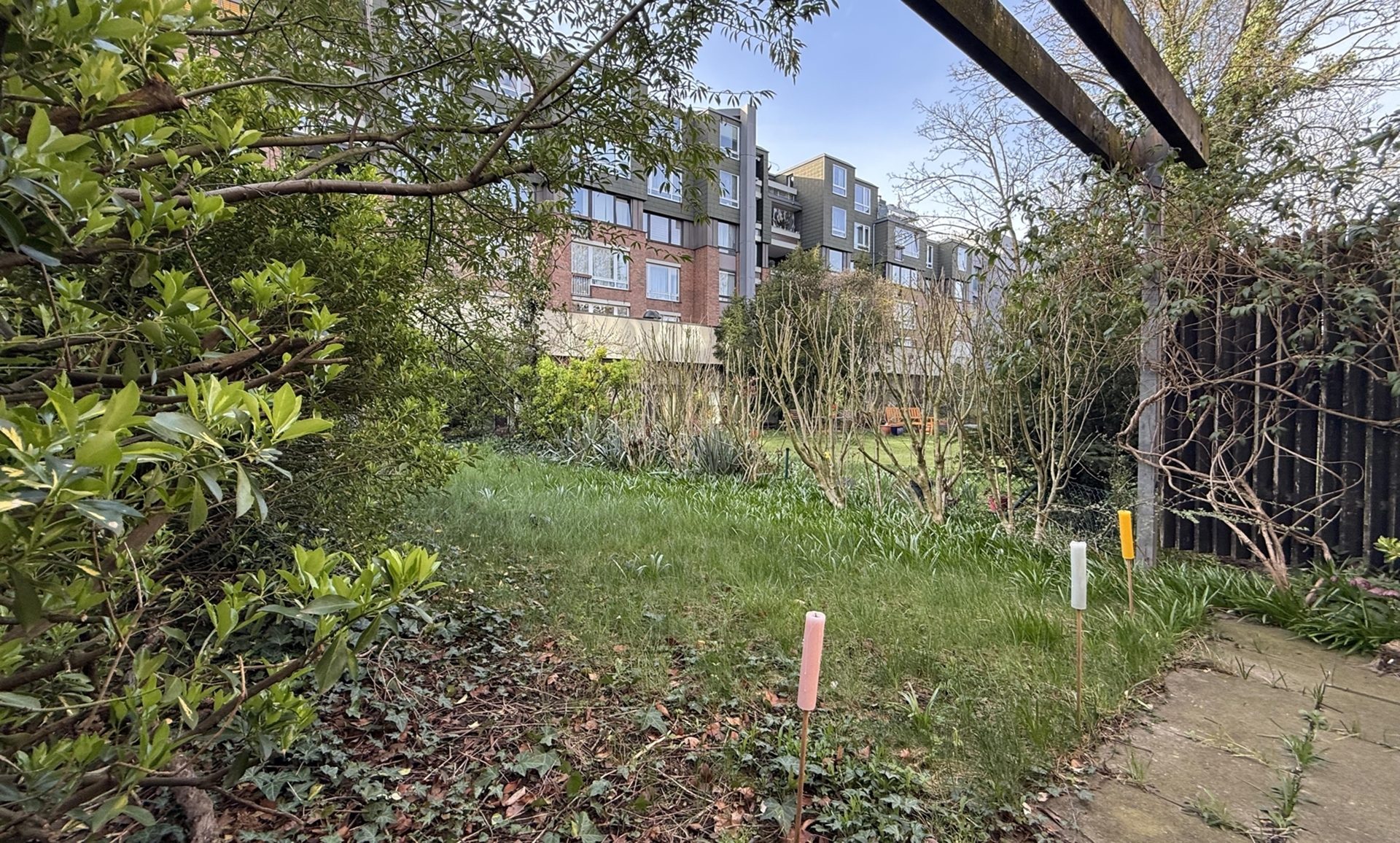Immobilienangebot - Köln / Niehl - Wohnung - Vermietet, mit GARTEN!