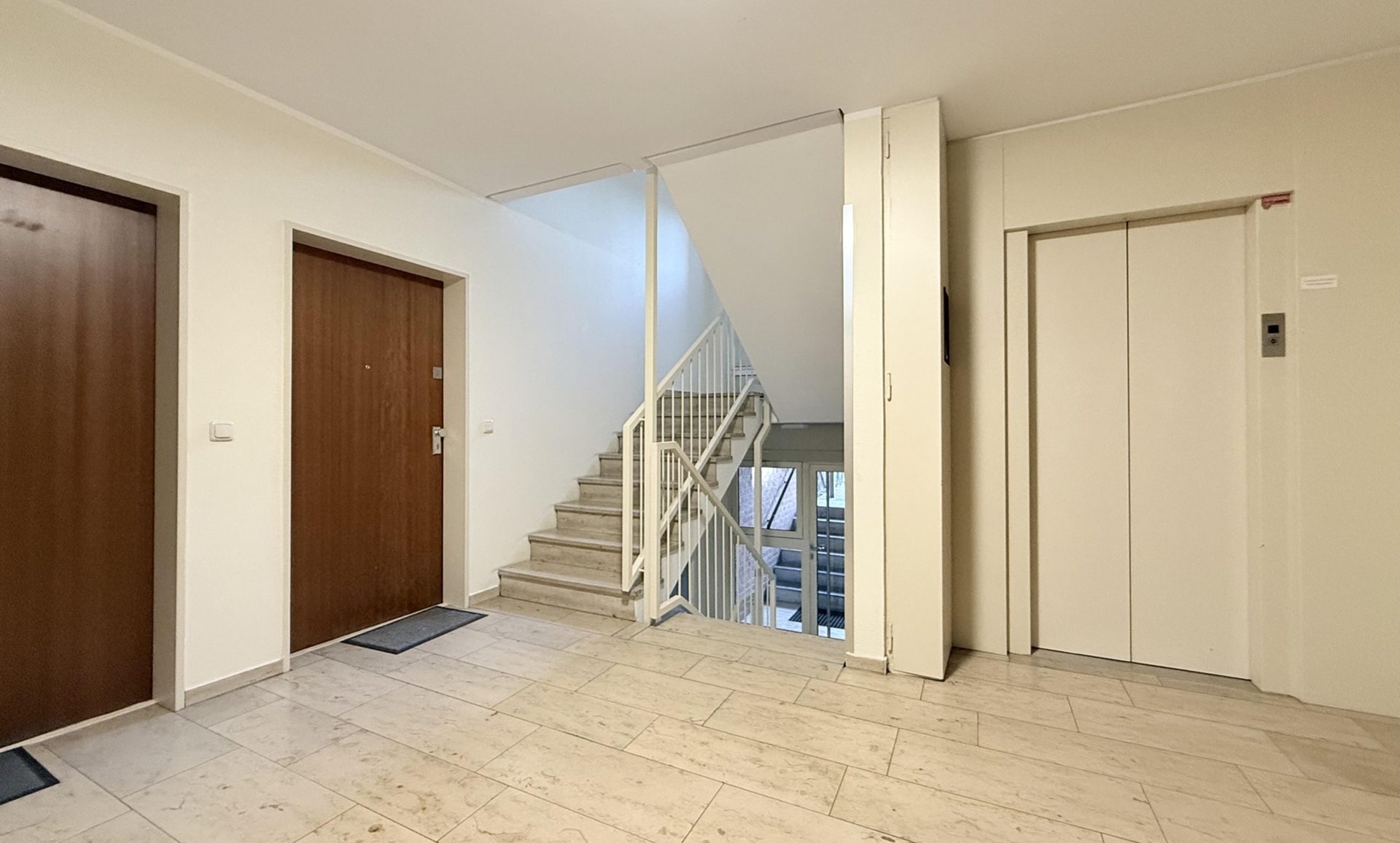 Immobilienangebot - Köln / Niehl - Wohnung - Vermietet, mit GARTEN!