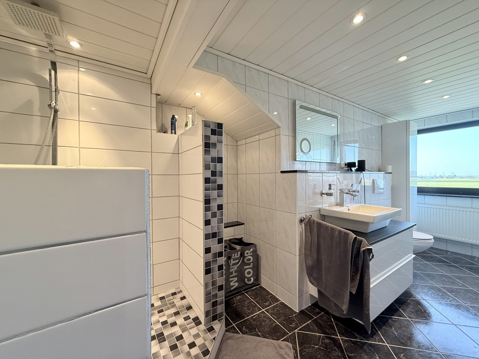 Immobilienangebot - Niederzier - Haus - Investieren am Indischen Meer!