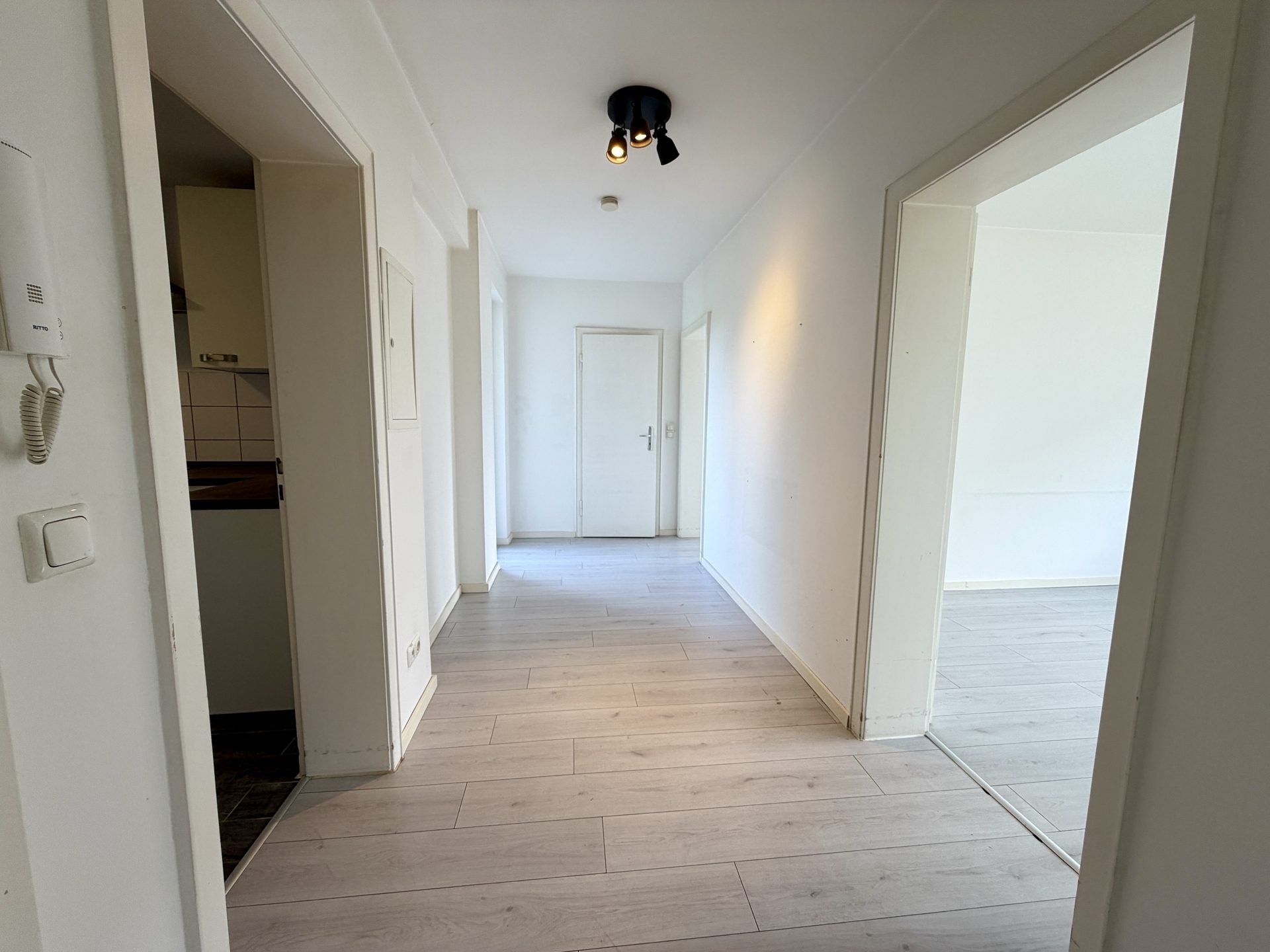 Immobilienangebot - Köln - Wohnung - Neue Chance in Alt-Longerich: Bezugsfrei, gepflegt und sofort nutzbar