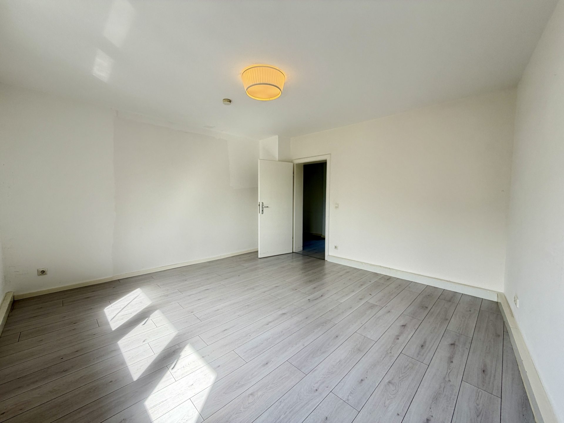 Immobilienangebot - Köln - Wohnung - Neue Chance in Alt-Longerich: Bezugsfrei, gepflegt und sofort nutzbar