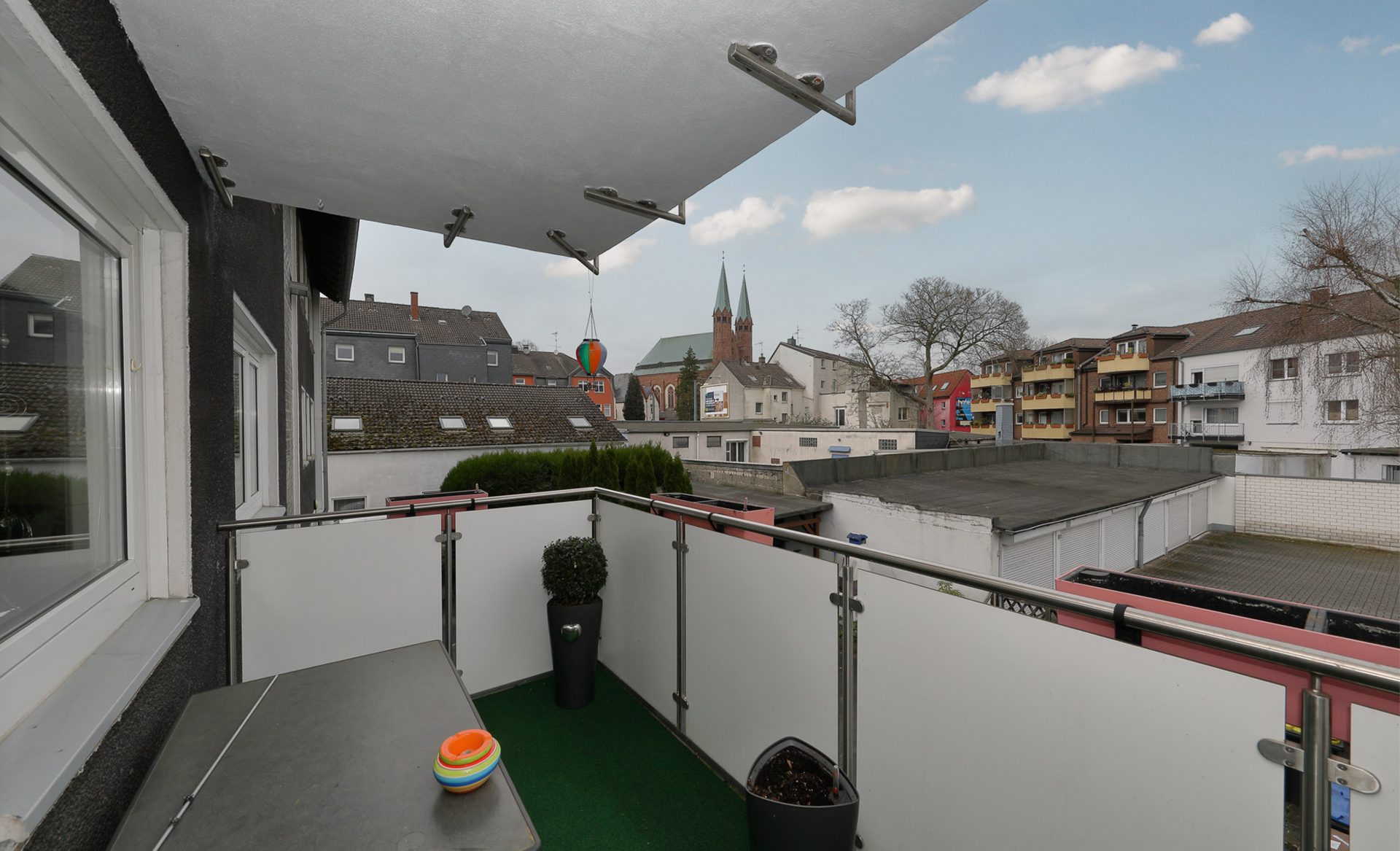 Immobilienangebot - Essen / Stoppenberg - Alle - Mehr als nur ein Mehrfamilienhaus – Substanz trifft Potenzial