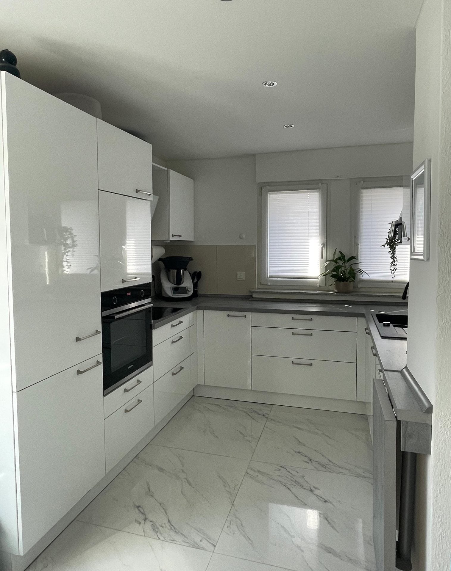 Immobilienangebot - Troisdorf / Sieglar - Haus - Frisch modernisiert und bezugsbereit!