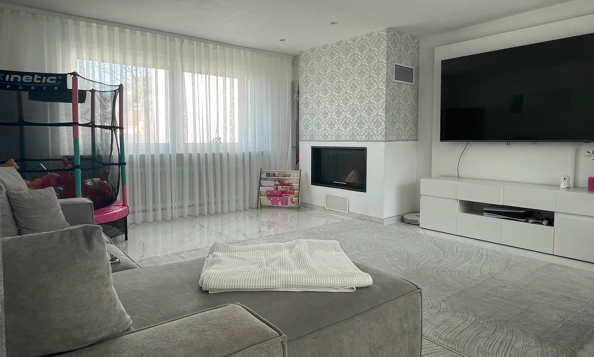Immobilienangebot - Troisdorf / Sieglar - Haus - Frisch modernisiert und bezugsbereit!