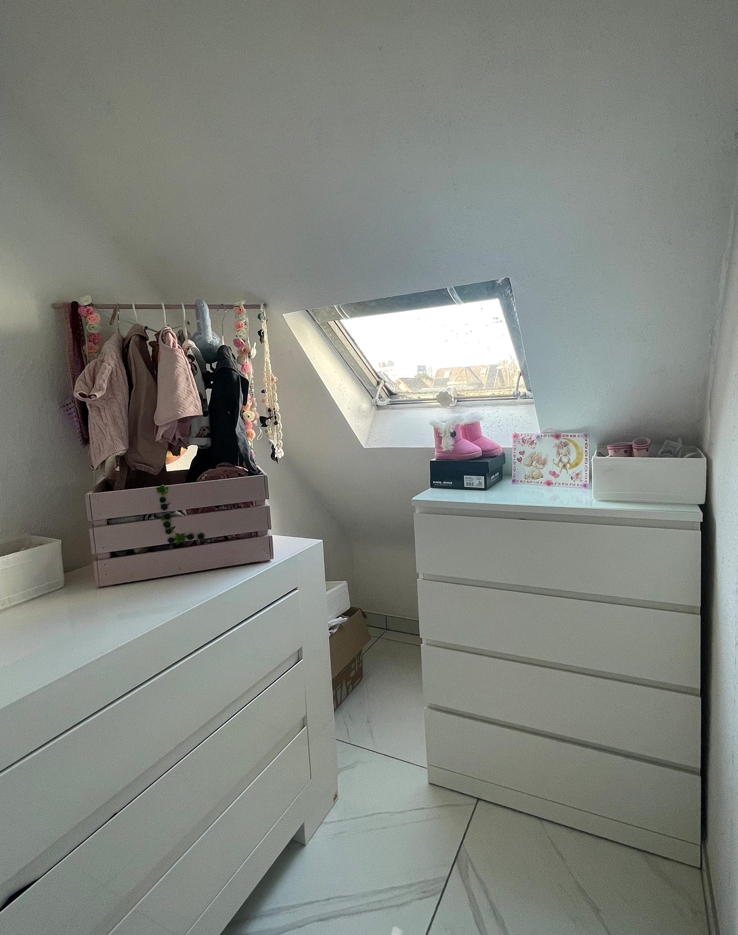 Immobilienangebot - Troisdorf / Sieglar - Haus - Frisch modernisiert und bezugsbereit!
