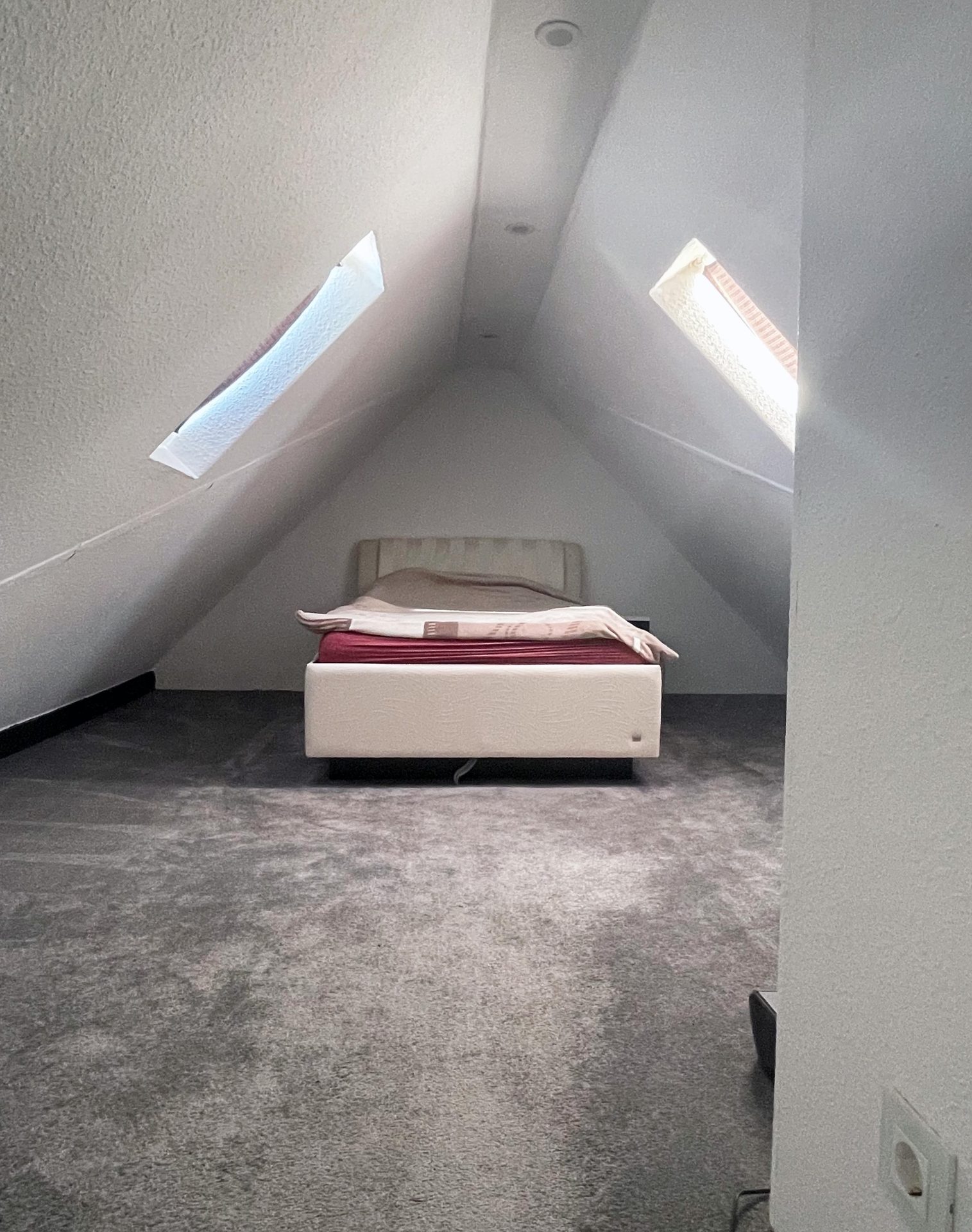 Immobilienangebot - Troisdorf / Sieglar - Haus - Frisch modernisiert und bezugsbereit!