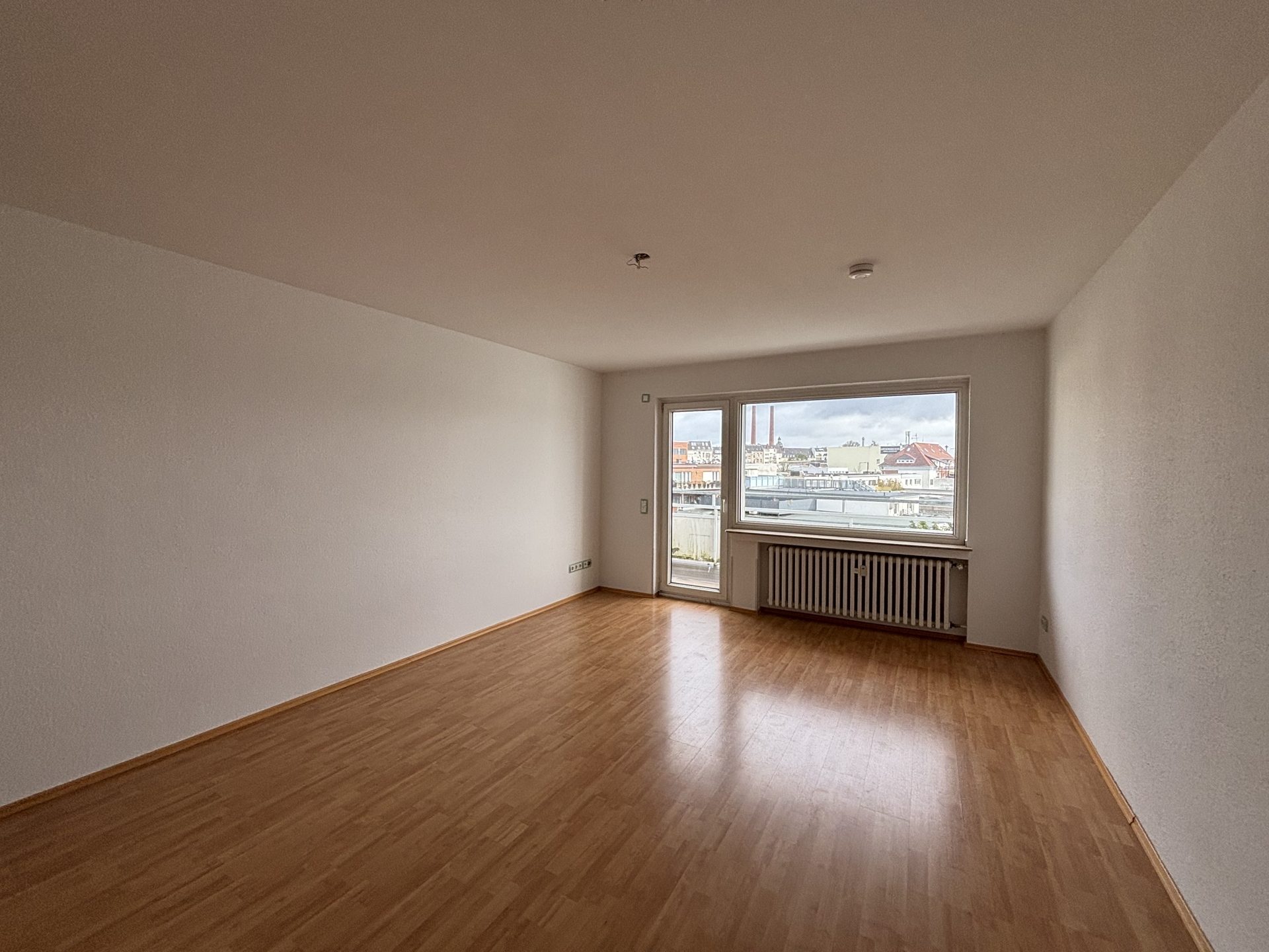 Immobilienangebot - Köln - Wohnung - Zeitmietvertrag! Zentral leben in der Südstadt!