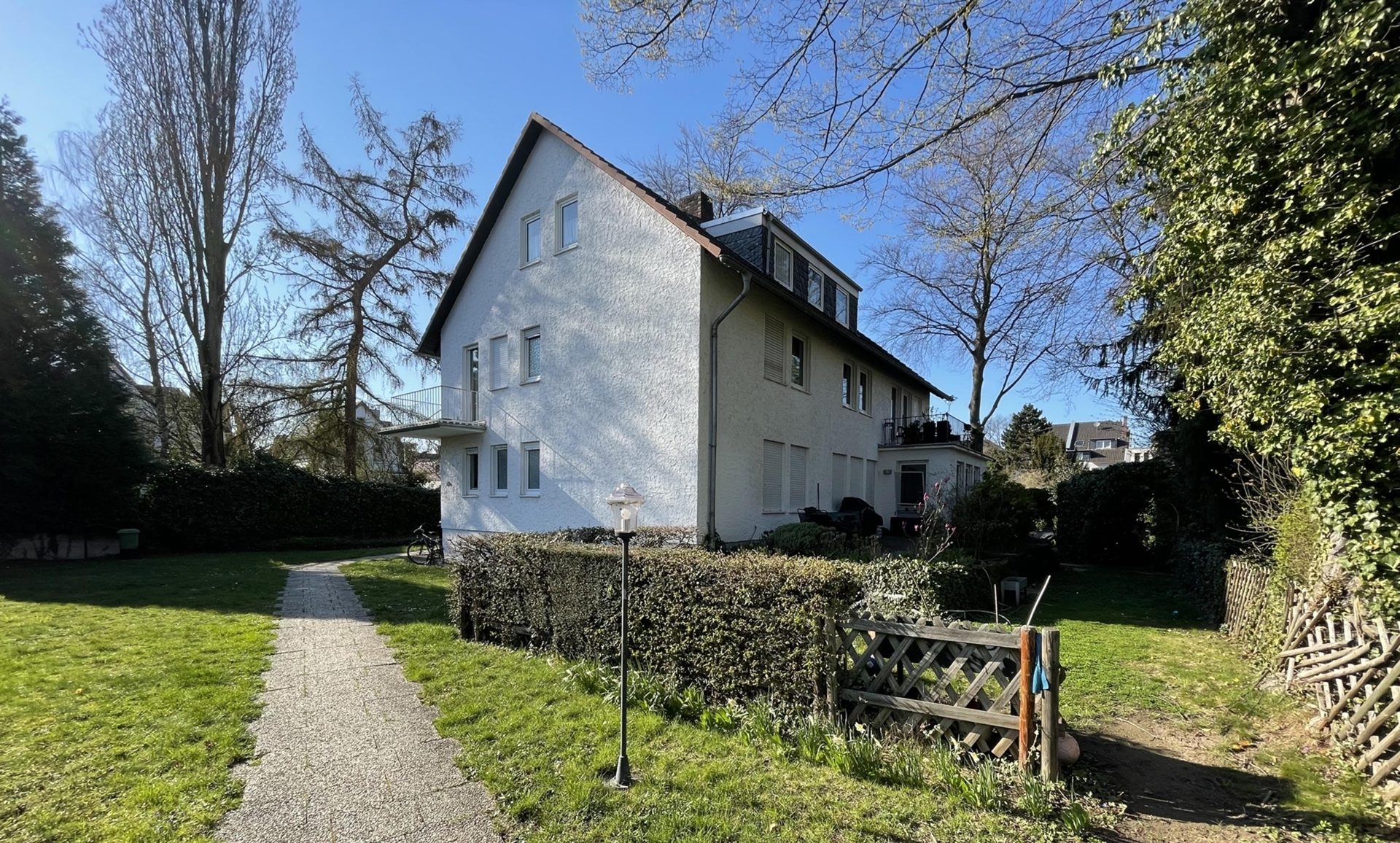 Immobilienangebot - Bonn - Alle - Solides Investment-Paket mit Potenzial