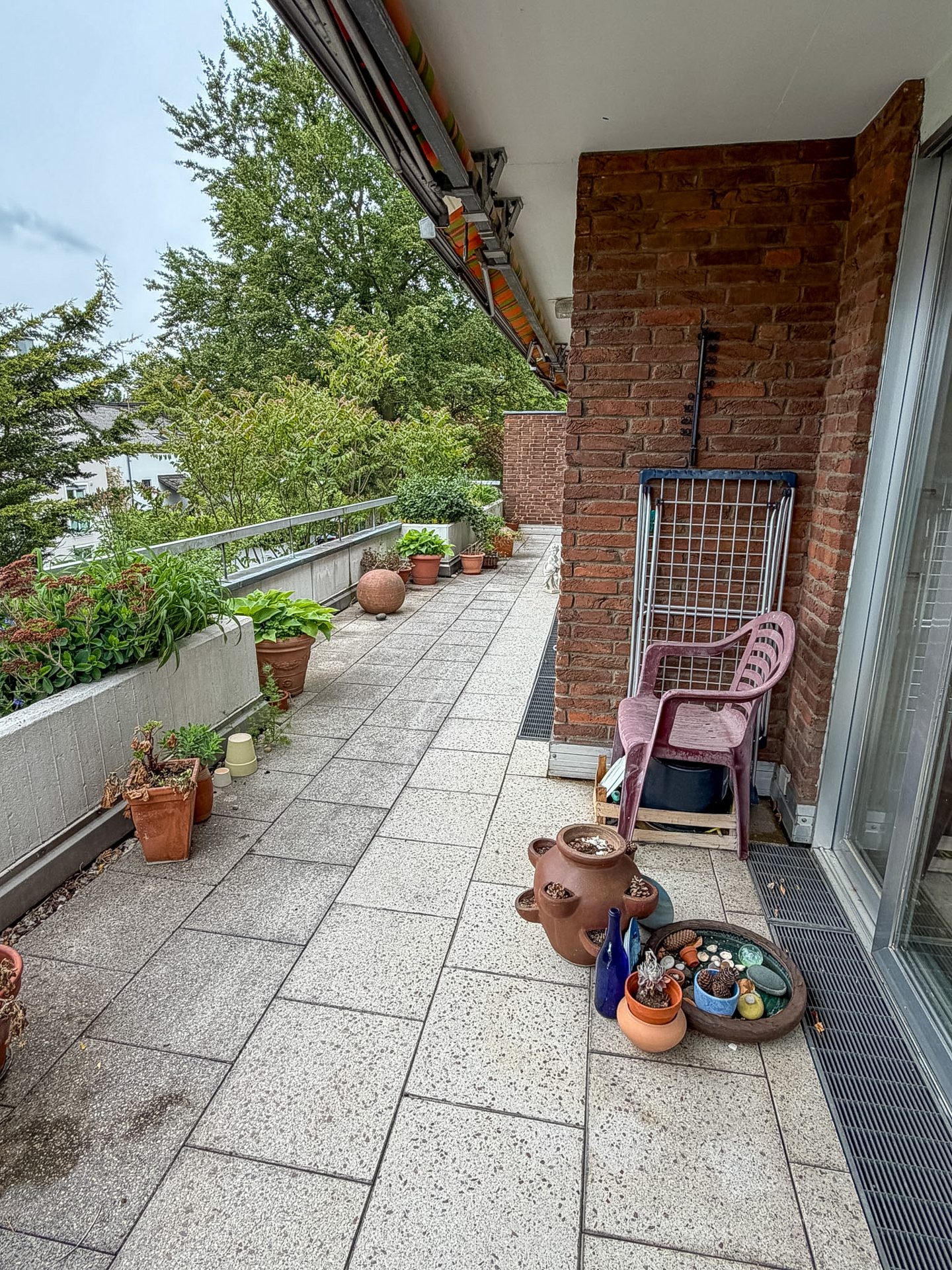 Immobilienangebot - Köln / Weiden - Wohnung - Seltene Gelegenheit – 3,5 Zimmer mit 2 Balkonen!