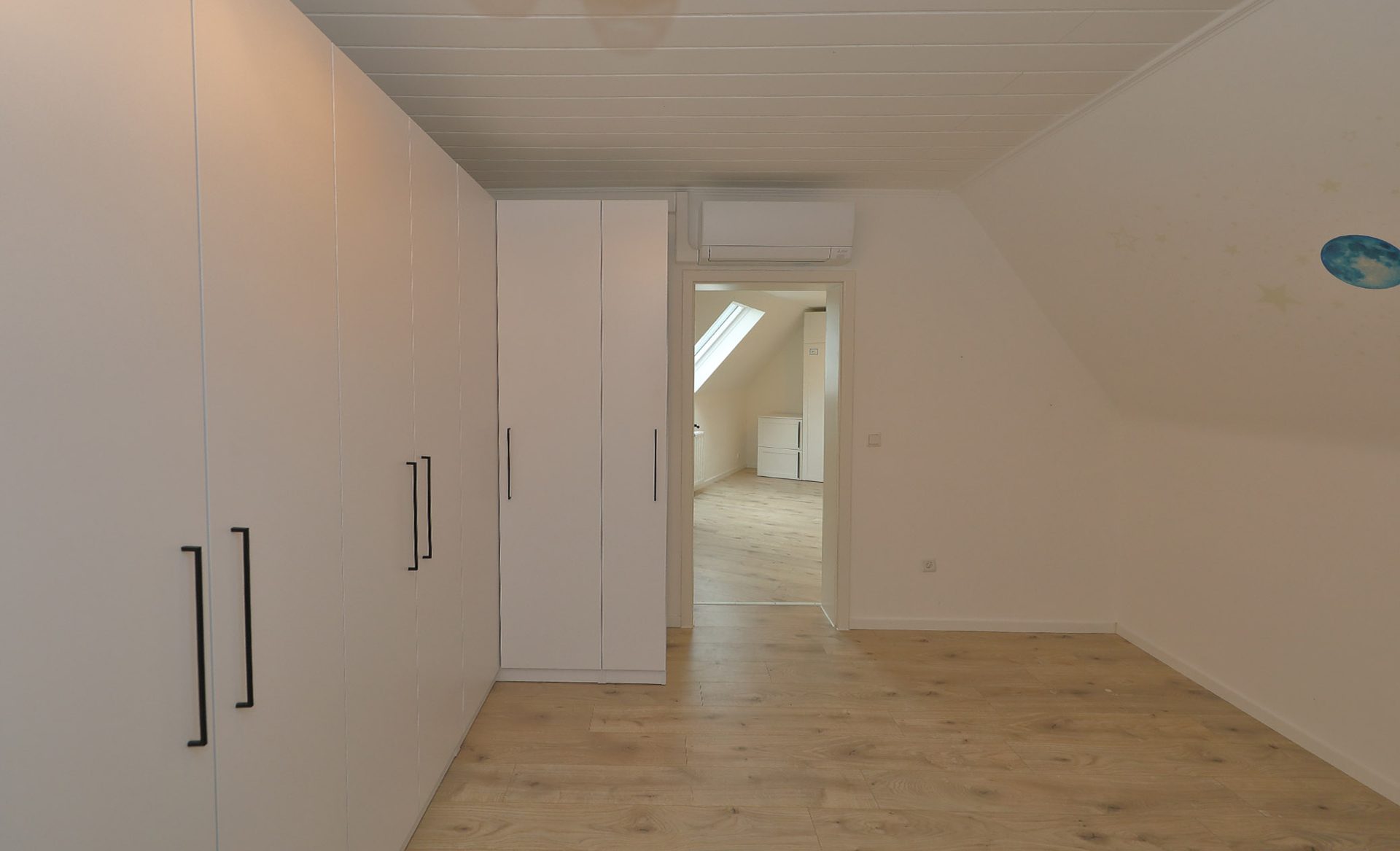 Immobilienangebot - Wachtberg / Werthhoven - Haus - Einfamilienhaus mit eigenem Pferdestall