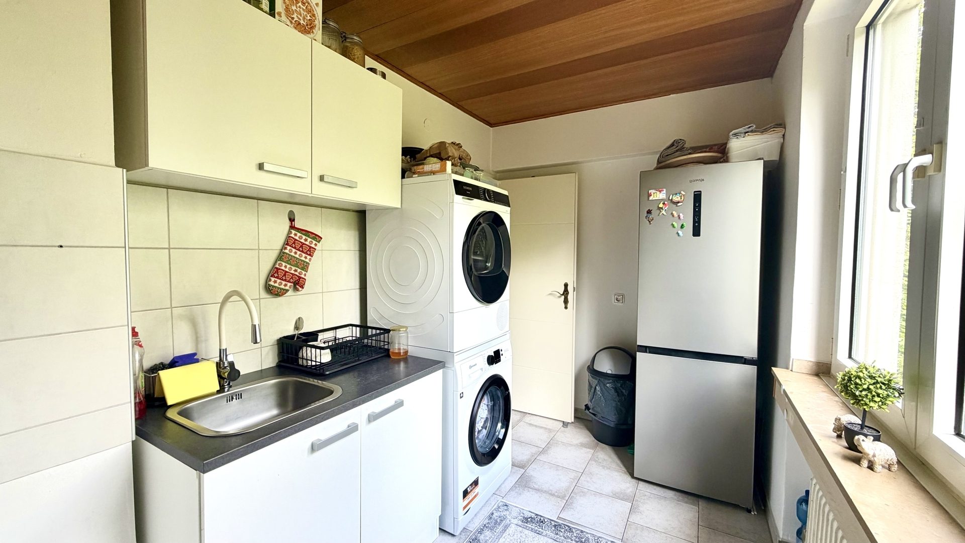Immobilienangebot - Leverkusen / Opladen - Wohnung - Clever investieren: Zwei Wohnungen Tür an Tür!